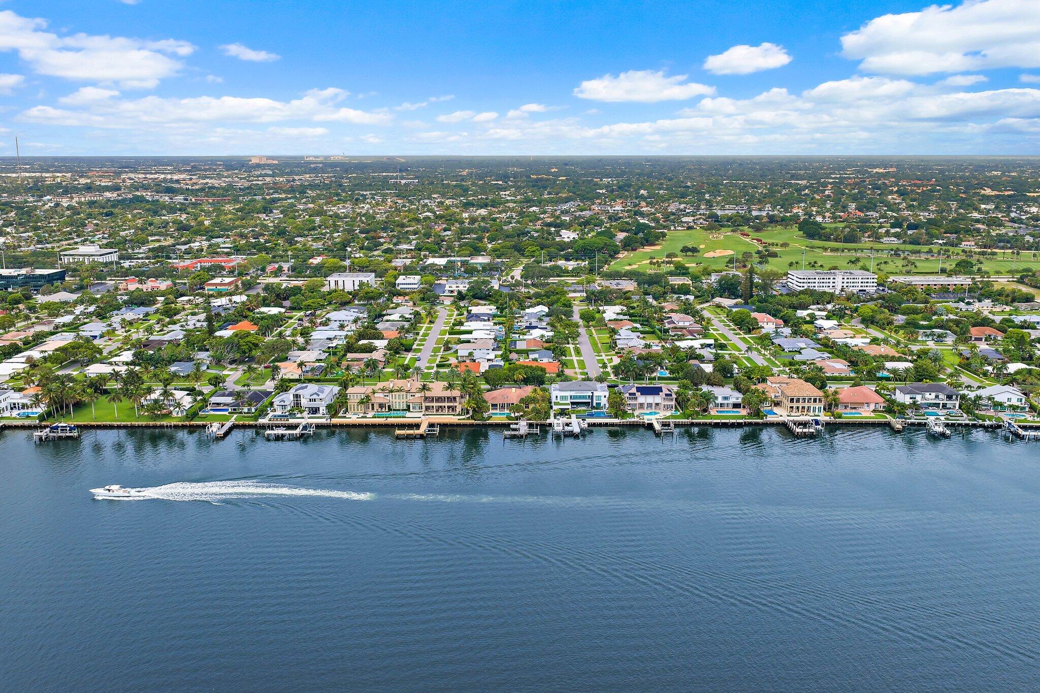 YACHT CLUB - Residential