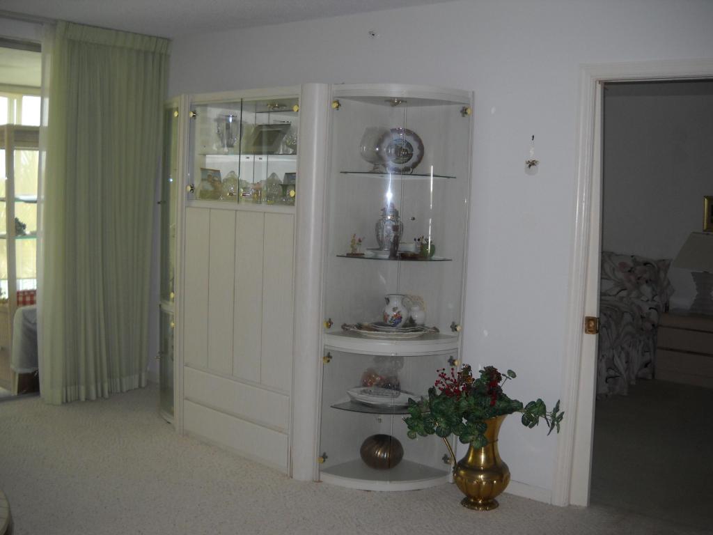 Seagate Of Highland Condo - Residential