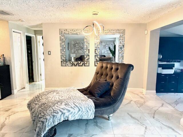 KNOLLWOOD SUB - Residential