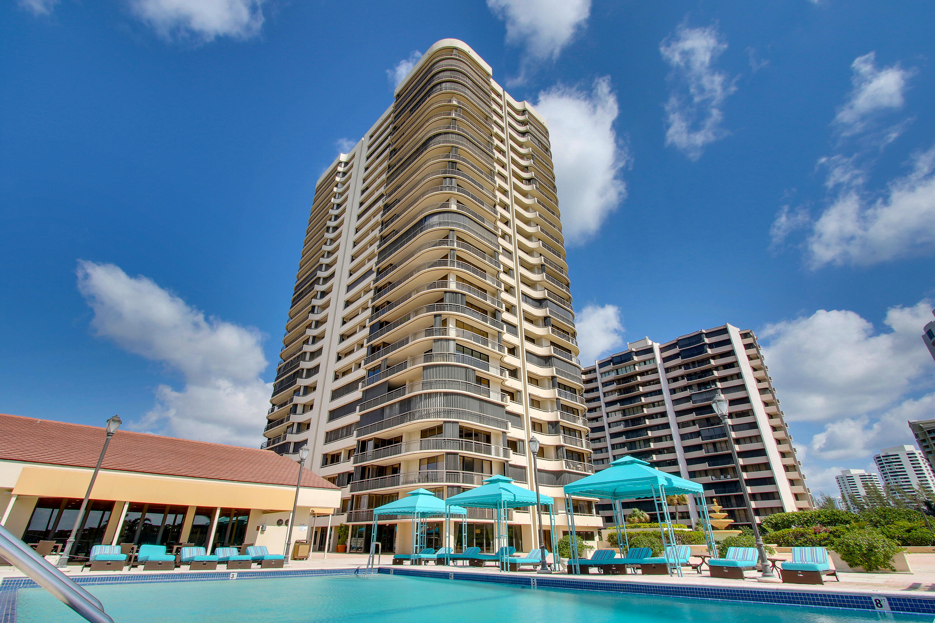 MARTINIQUE 2 CONDO - Residential