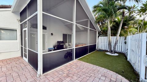 Tiny photo for 6883 Desert Inn Terrace, Lake Worth, FL 33463 (MLS # B26051367)