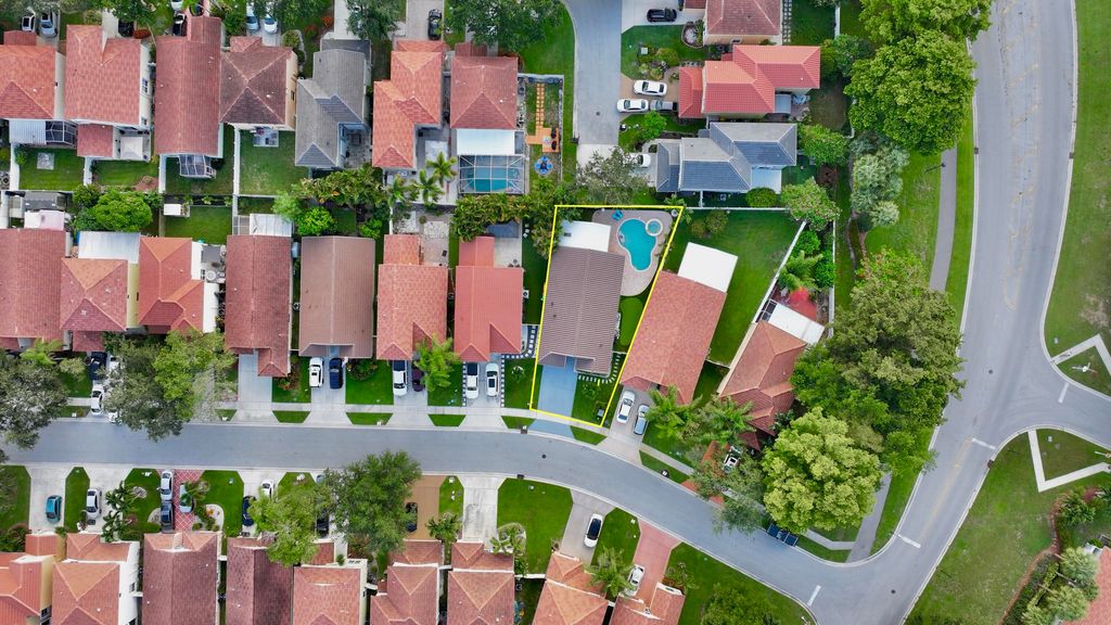 Photo of 6883 Desert Inn Terrace, Lake Worth, FL 33463 (MLS # B26051367)