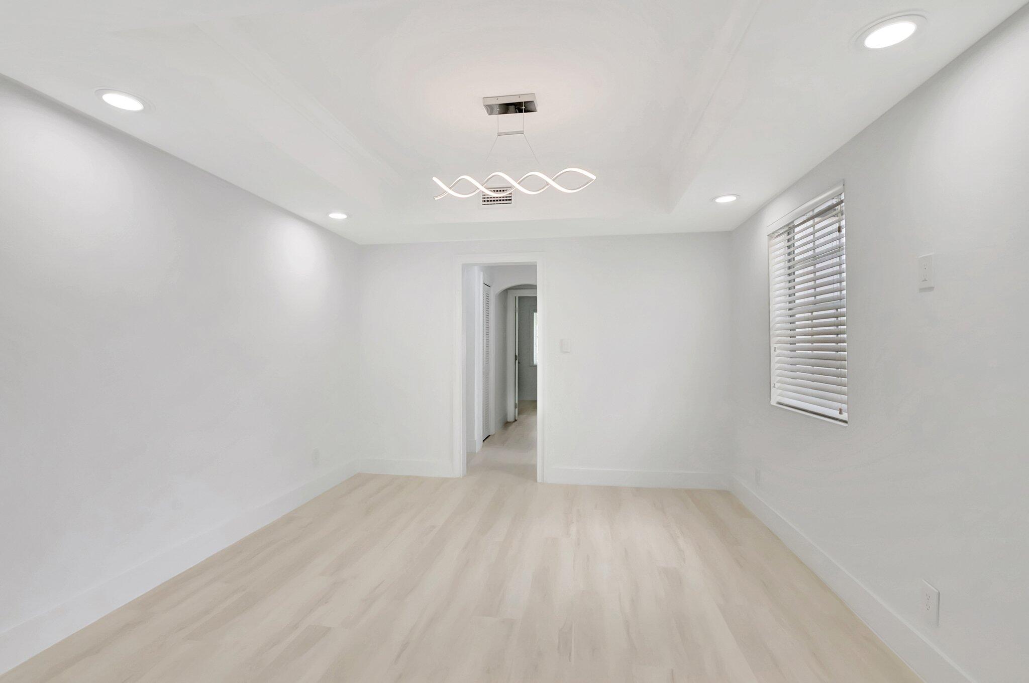 SPANISH VILLAGE - Residential Lease