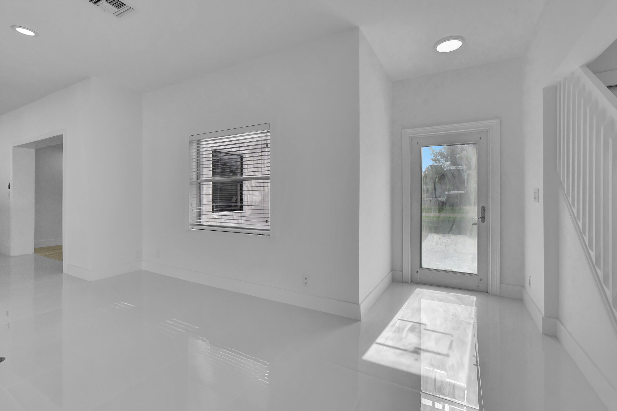 SPANISH VILLAGE - Residential Lease