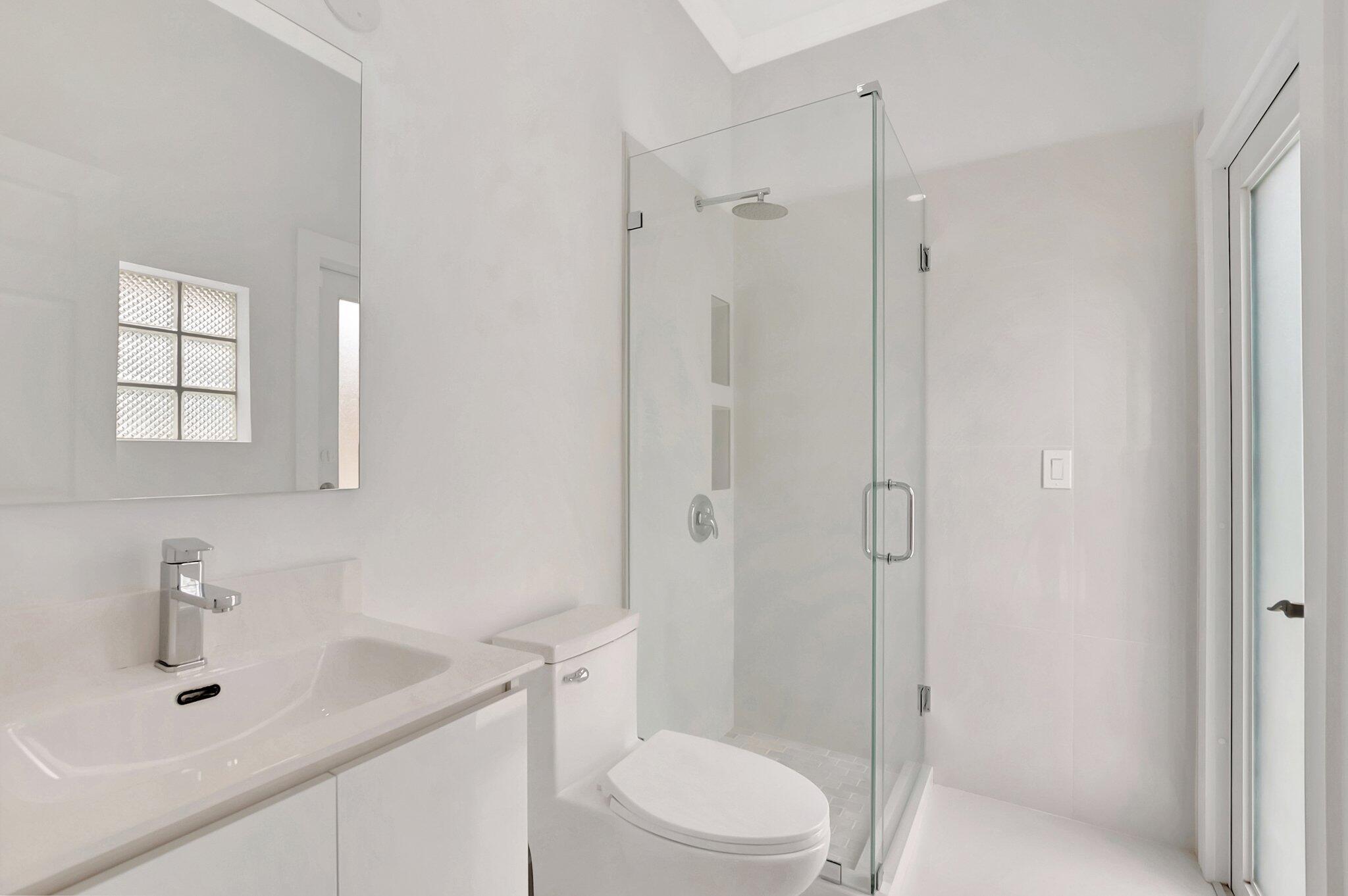 SPANISH VILLAGE - Residential Lease