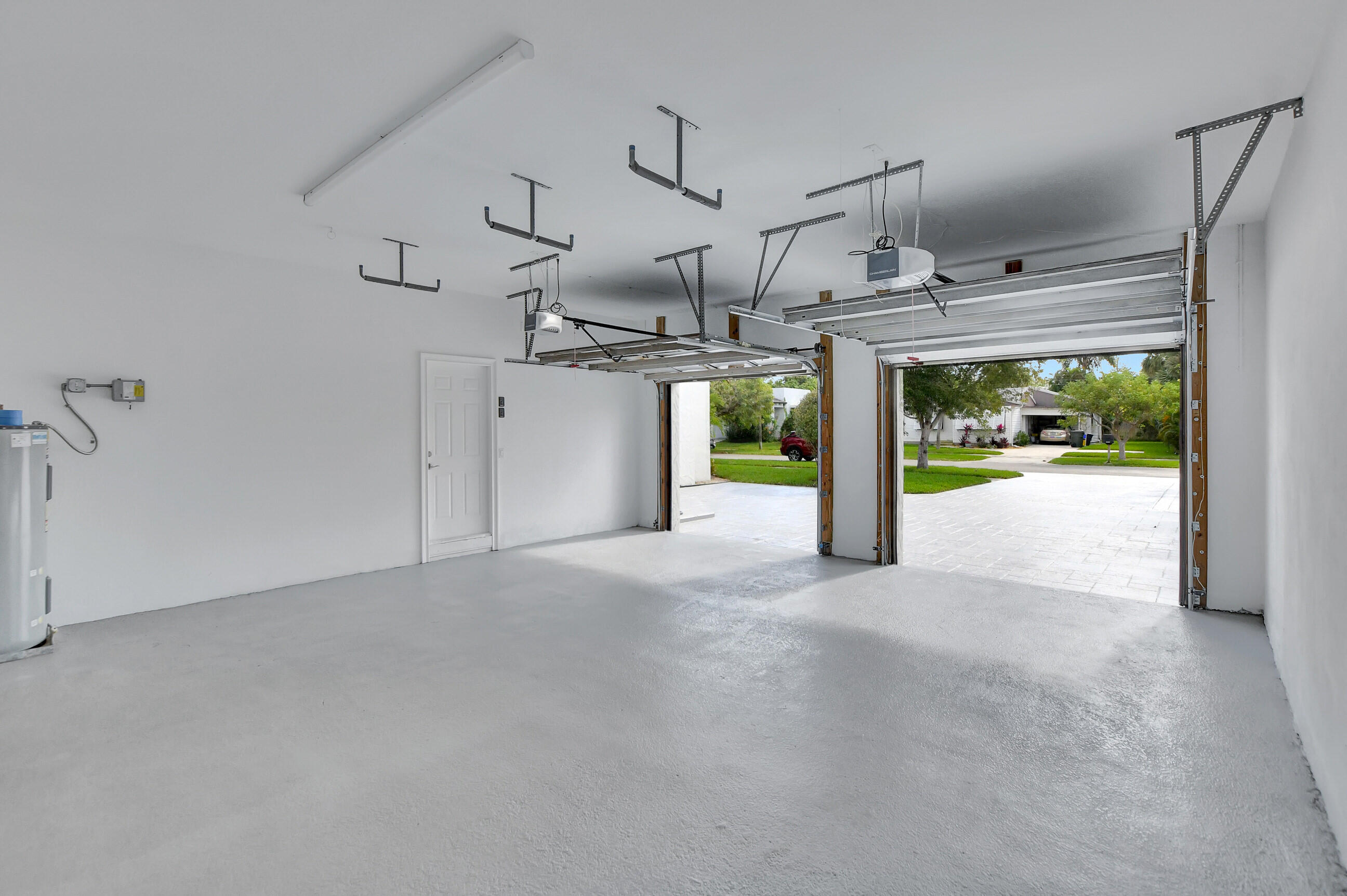 SPANISH VILLAGE - Residential Lease