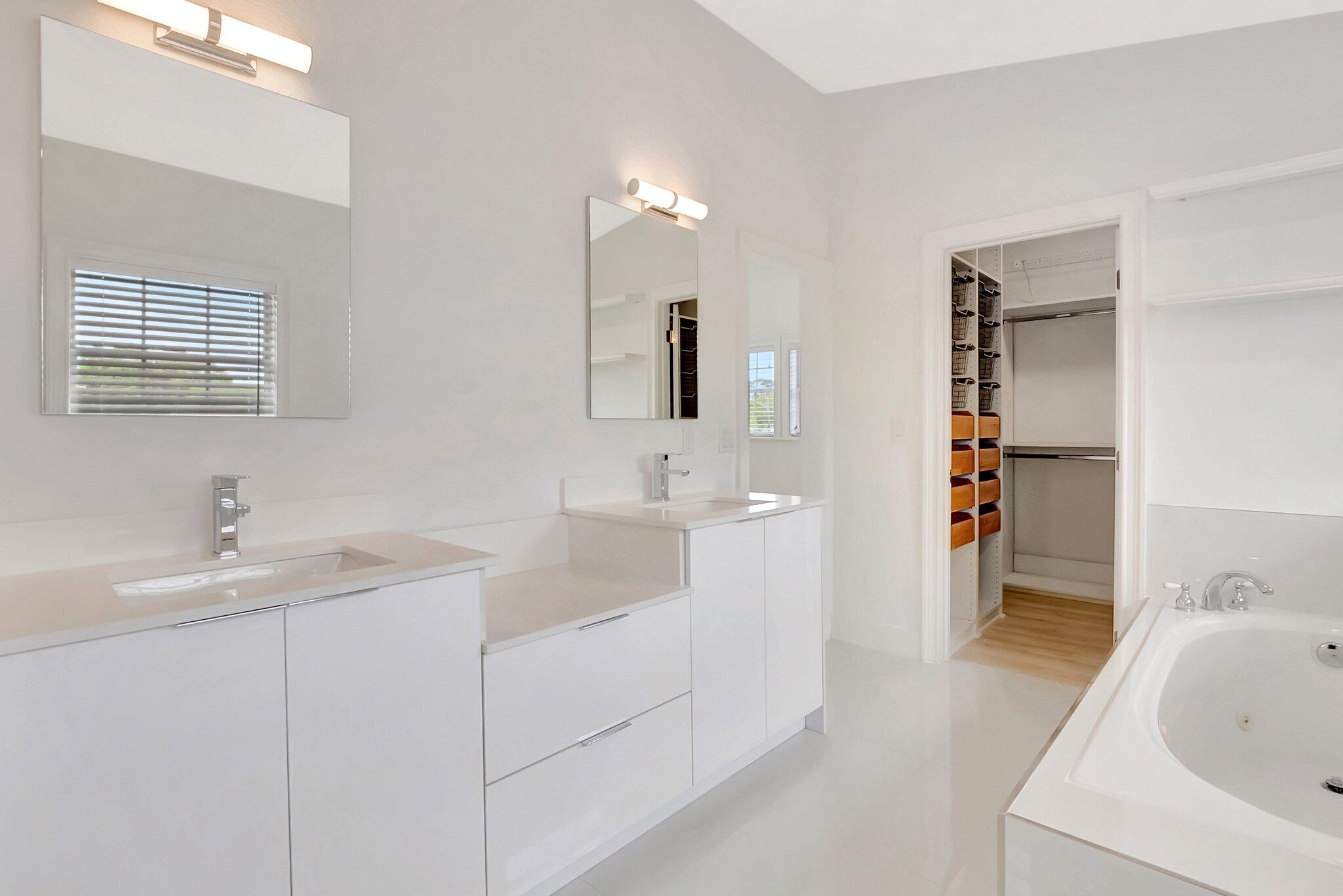 SPANISH VILLAGE - Residential Lease