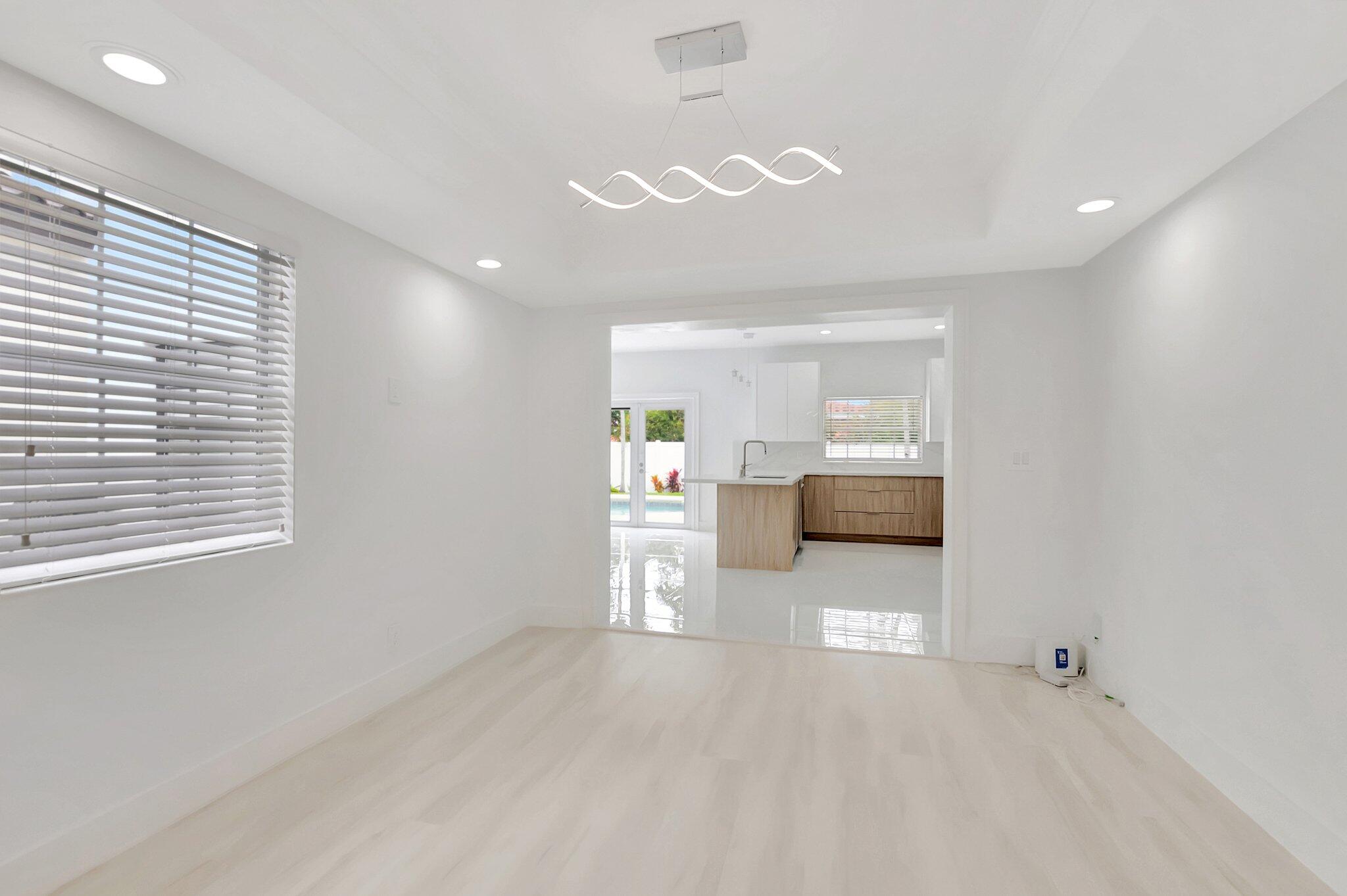 SPANISH VILLAGE - Residential Lease