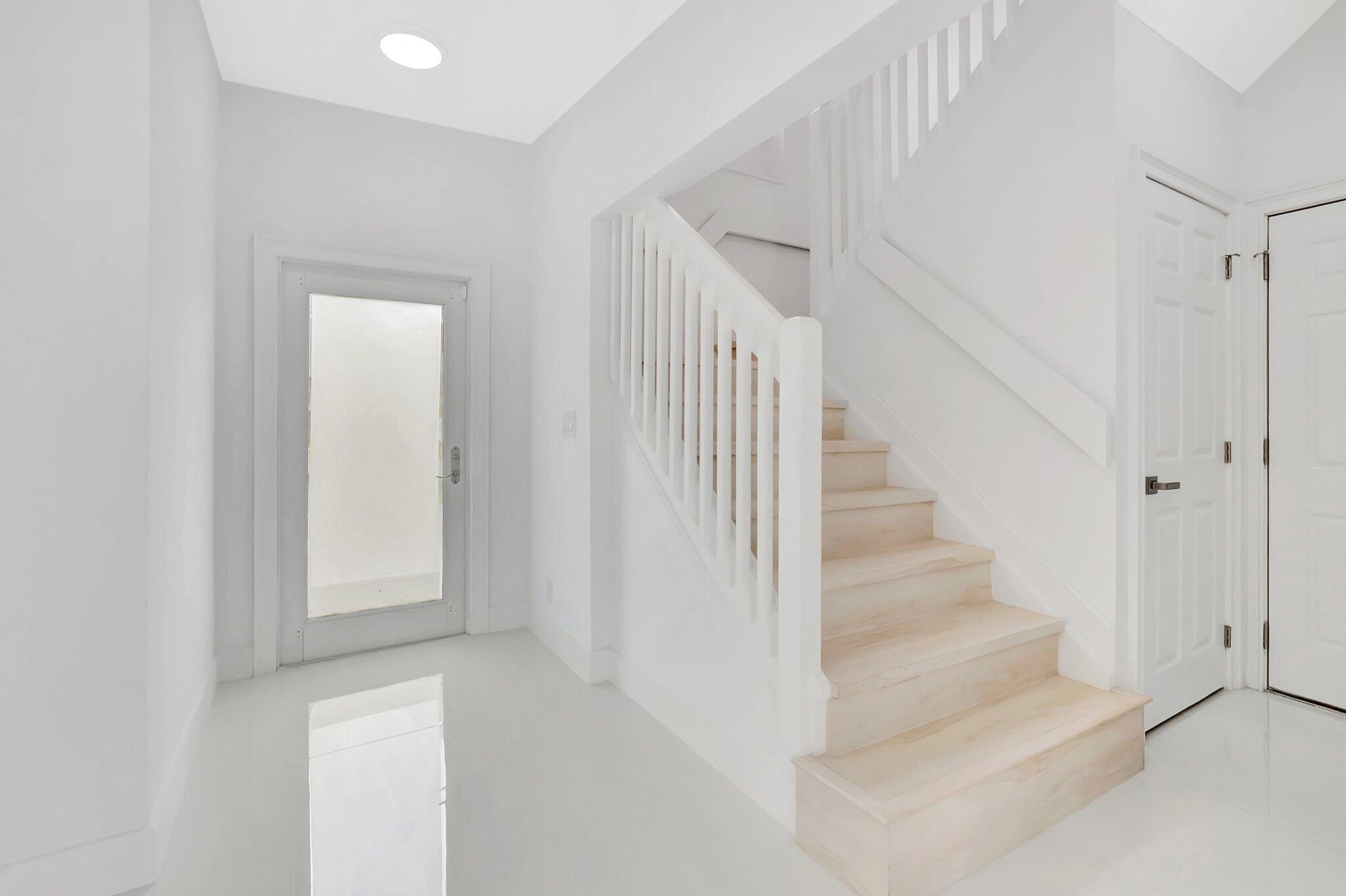 SPANISH VILLAGE - Residential Lease