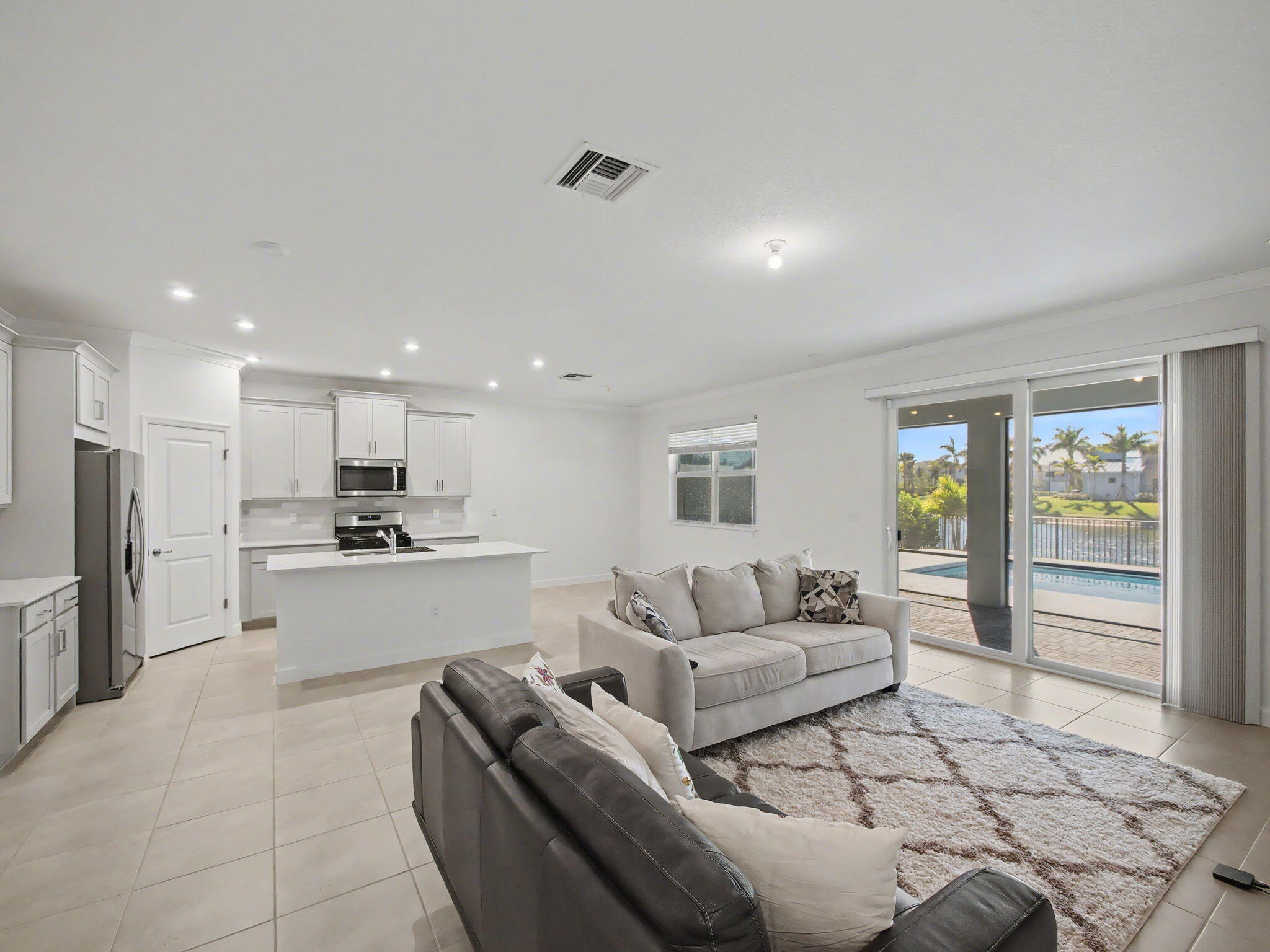 CADENCE PHASE 1 - Residential