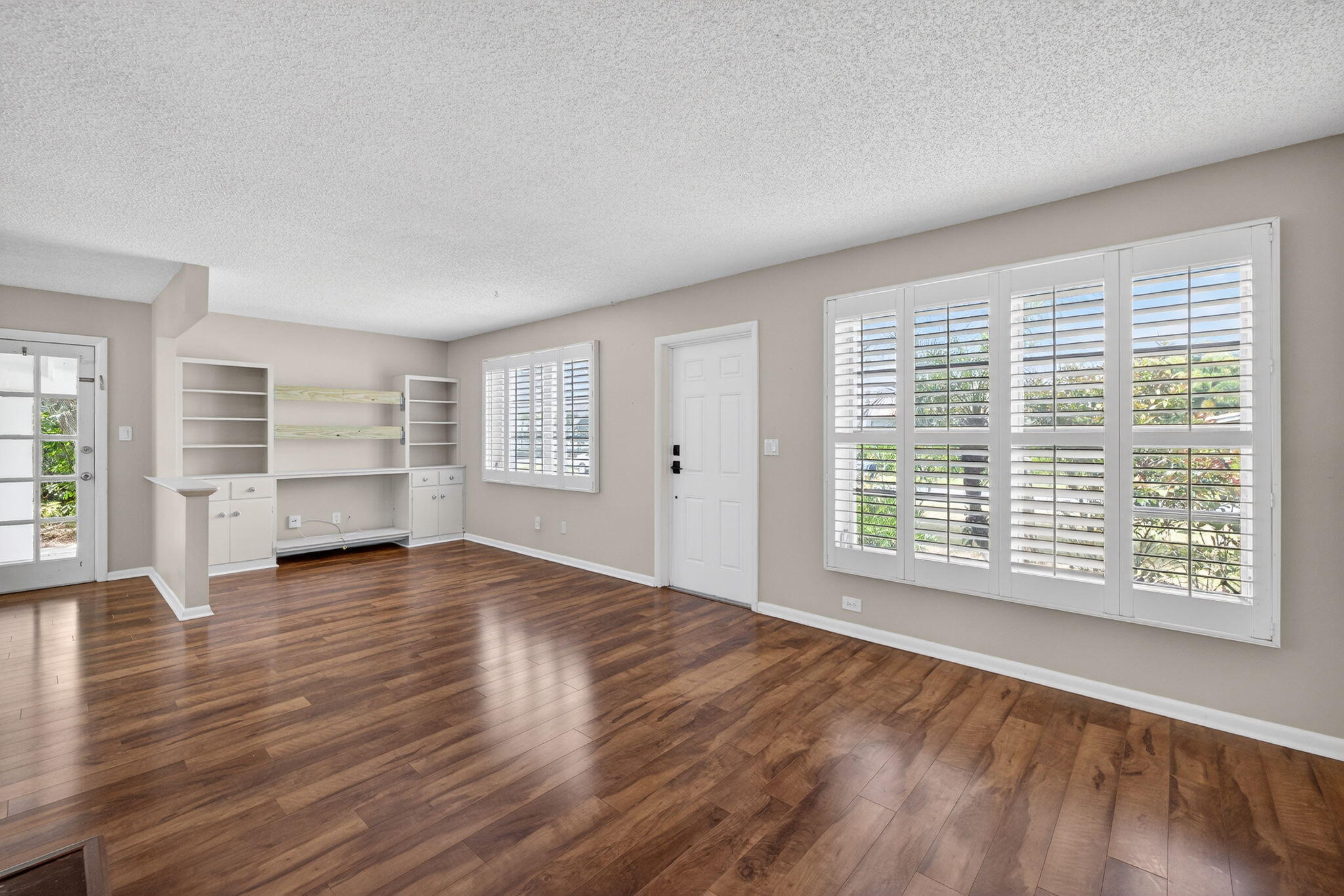 1040 SE 5th Street SE