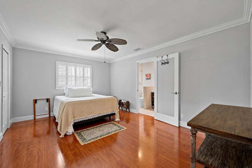 Photo of 206 Lake Susan Lane, West Palm Beach, FL 33411 (MLS # B26069371)
