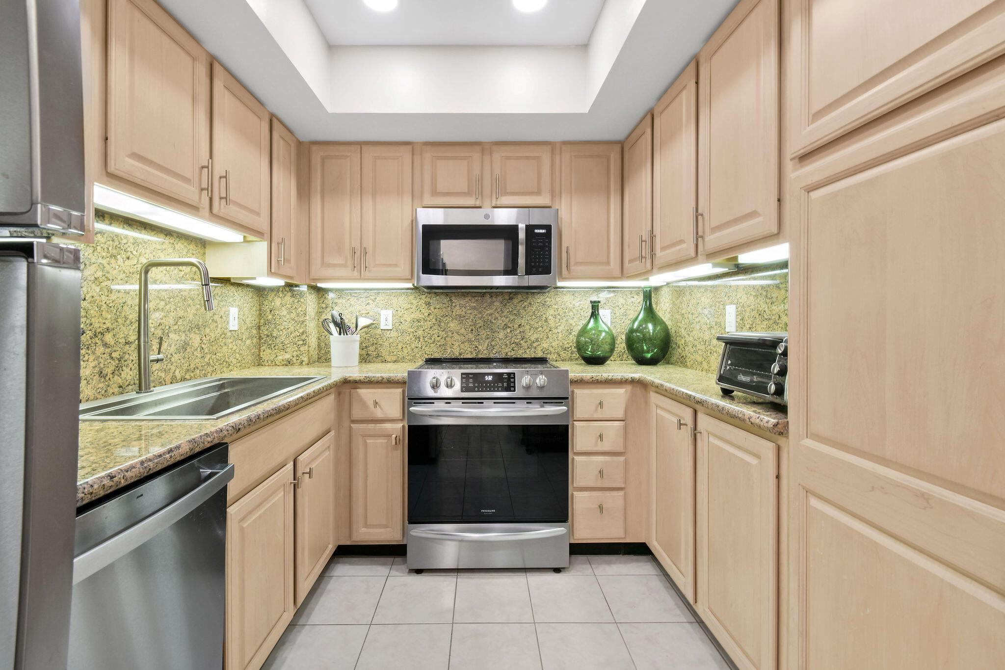 Brazilian Of Palm Beach - Residential Lease