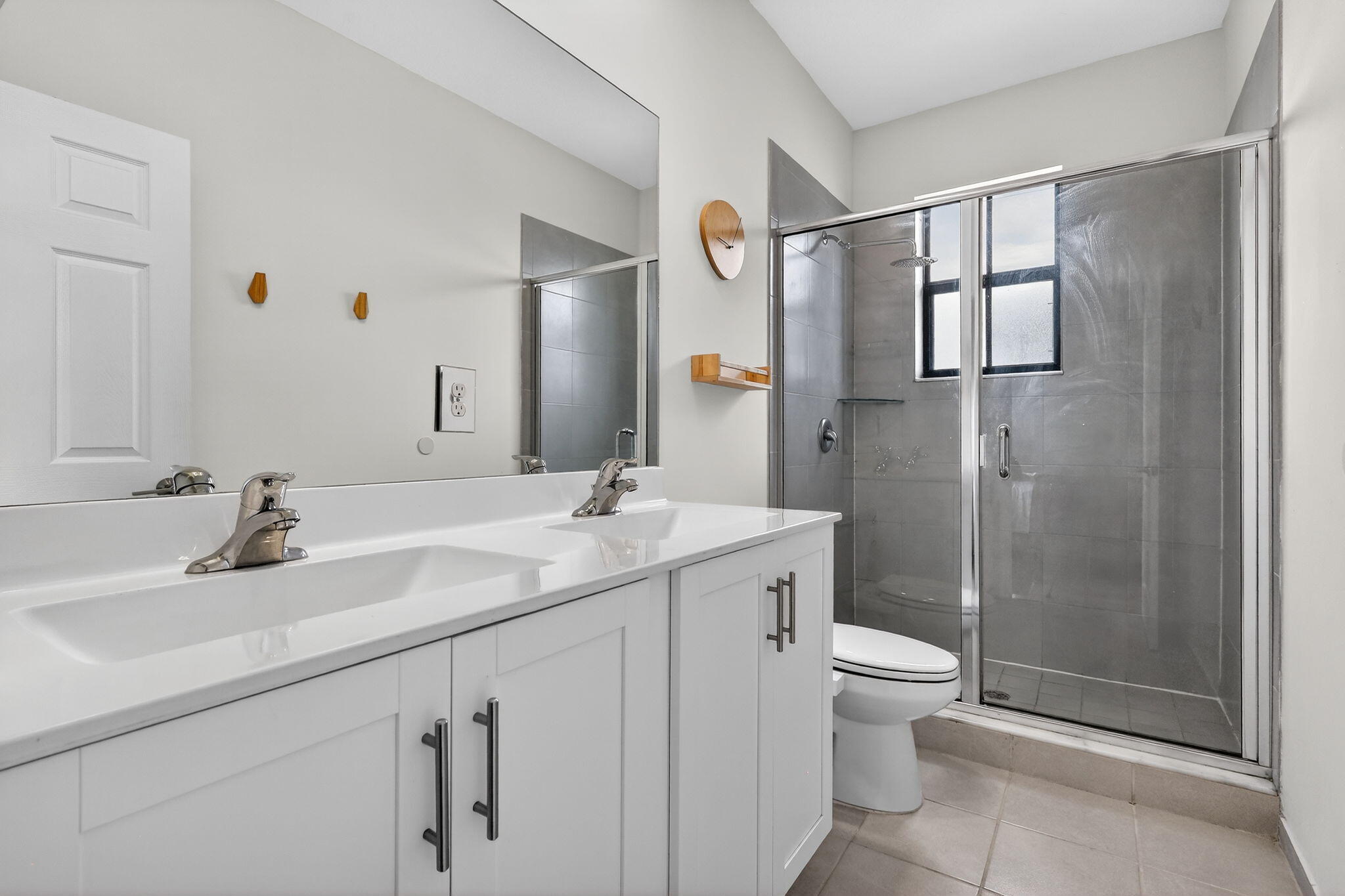 AQUABELLA SECTION ONE - Residential