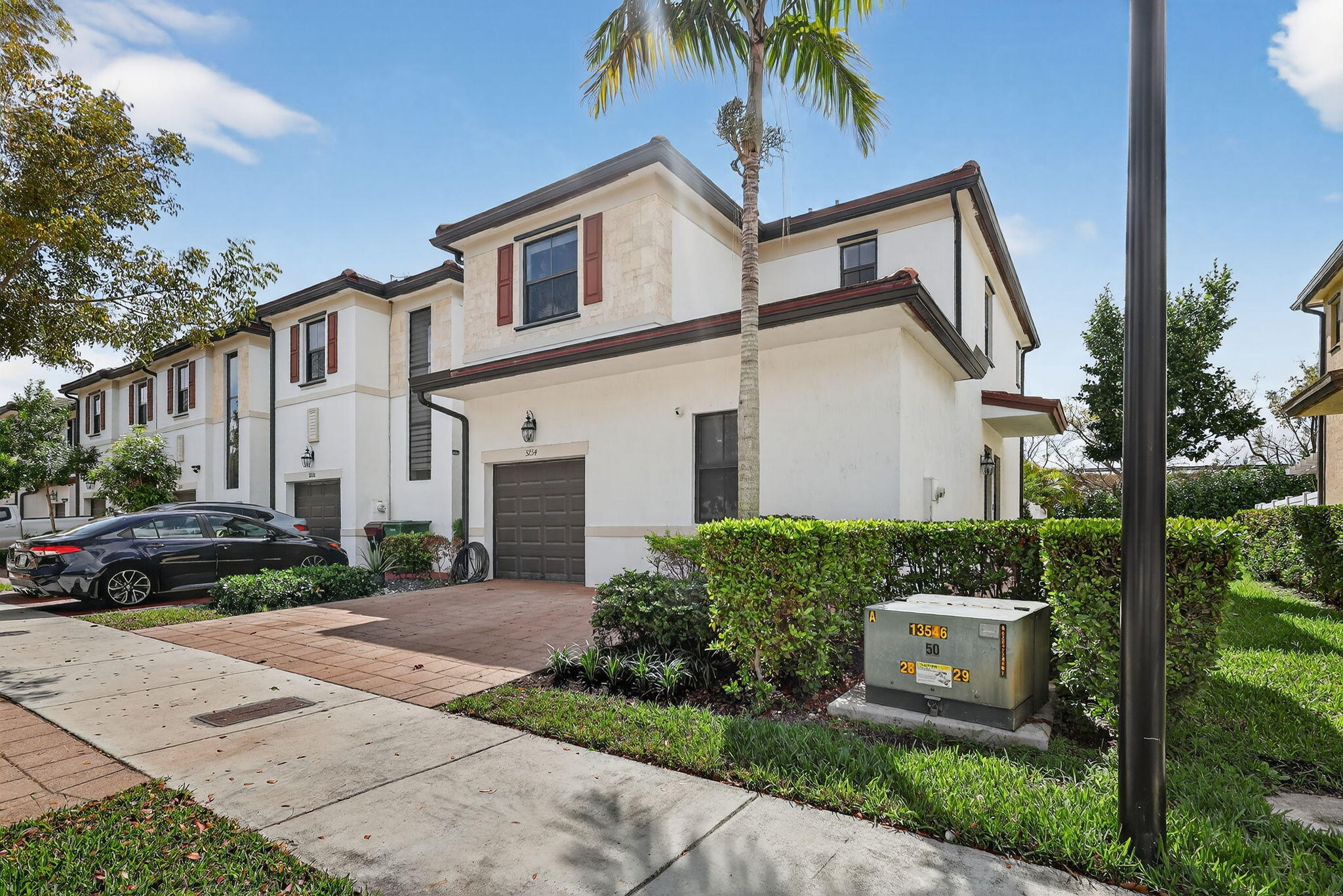 AQUABELLA SECTION ONE - Residential