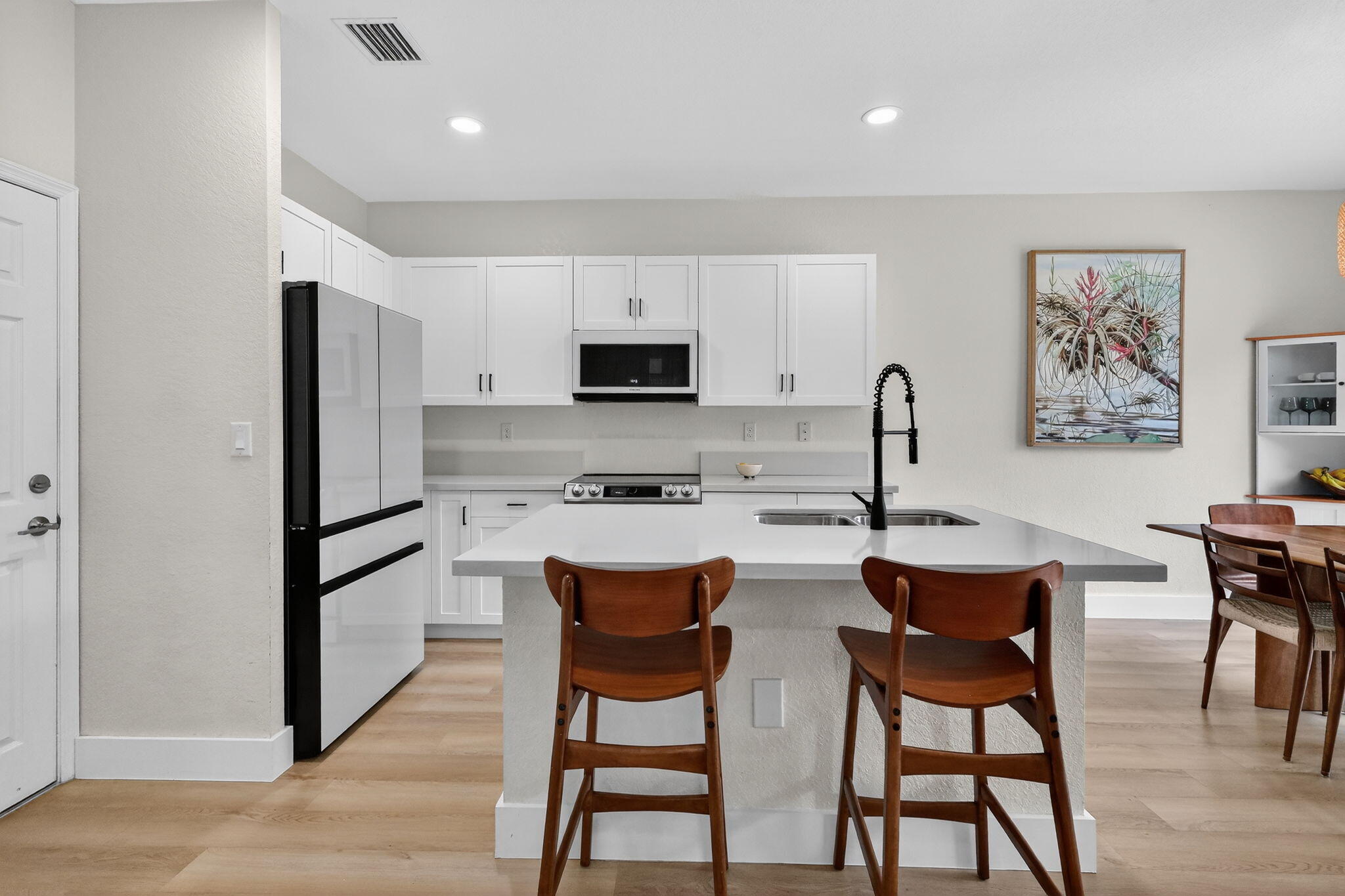 AQUABELLA SECTION ONE - Residential