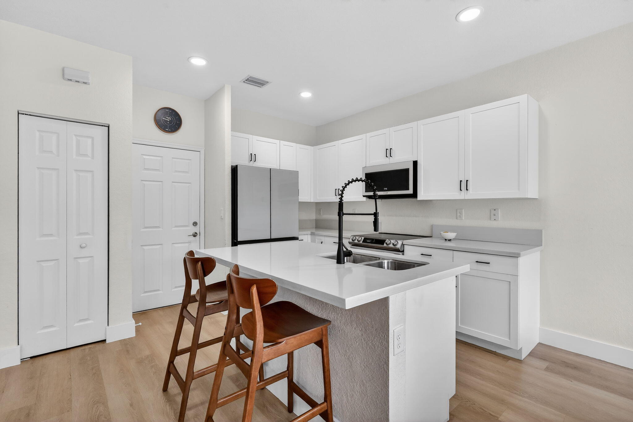 AQUABELLA SECTION ONE - Residential