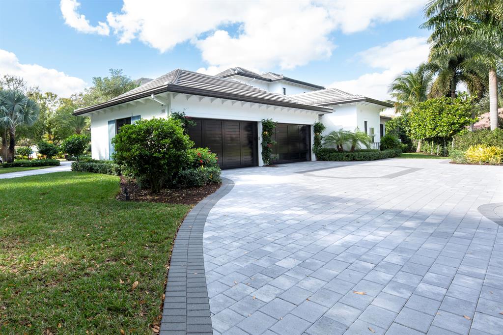 ADMIRALS COVE - Residential