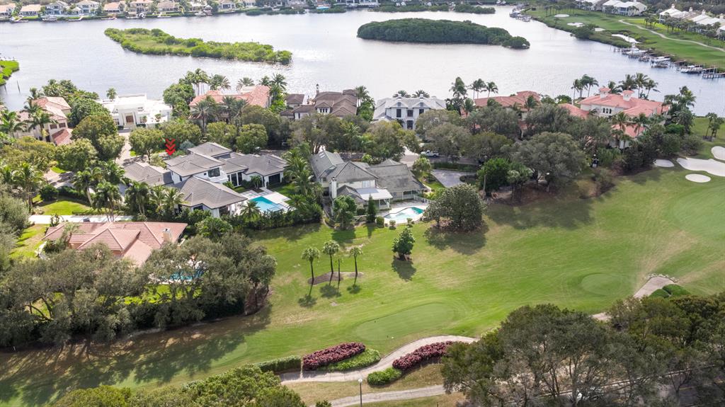 ADMIRALS COVE - Residential