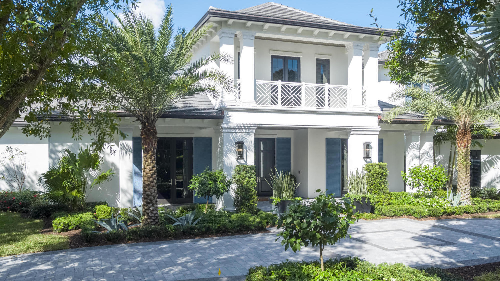 ADMIRALS COVE - Residential