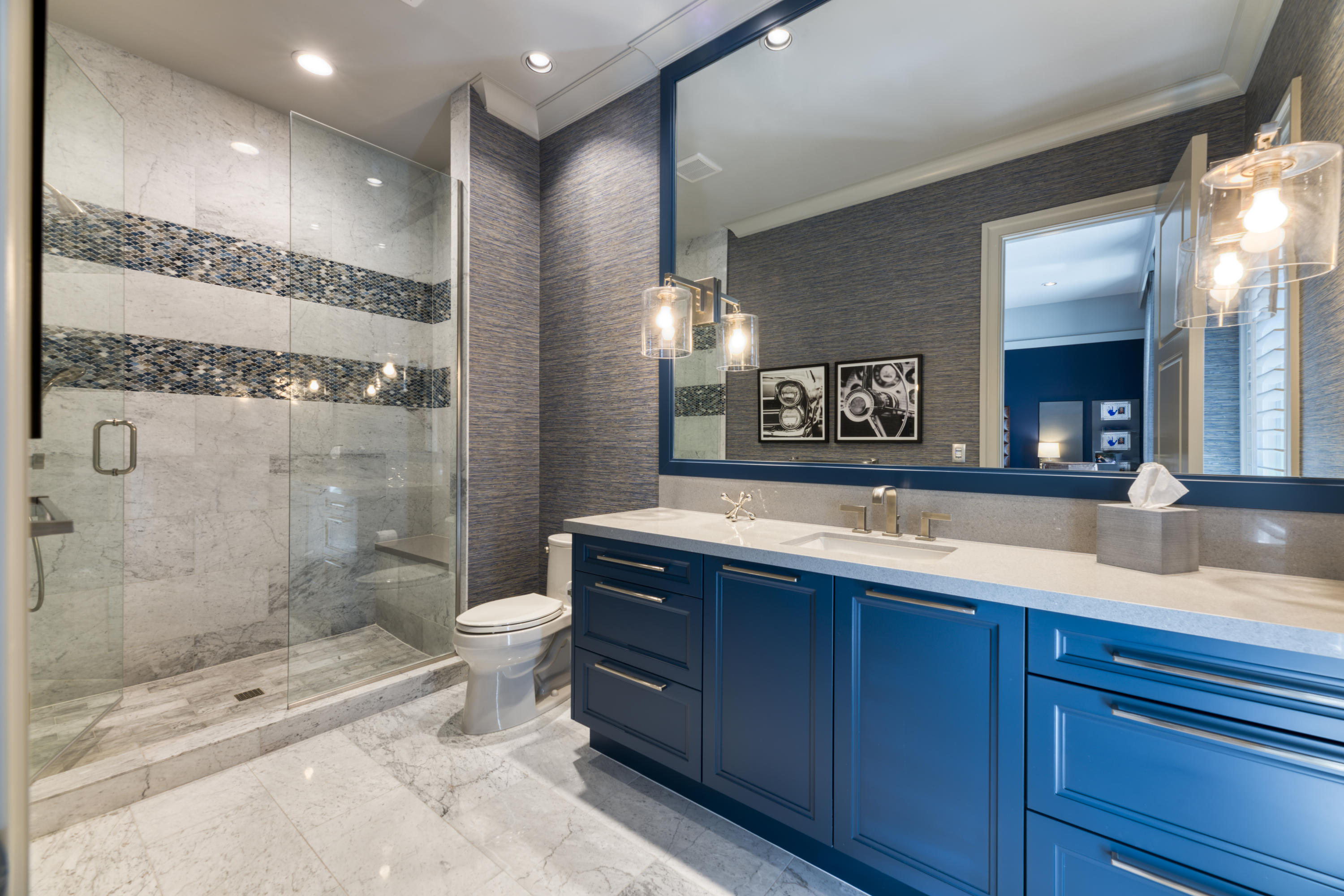 ADMIRALS COVE - Residential