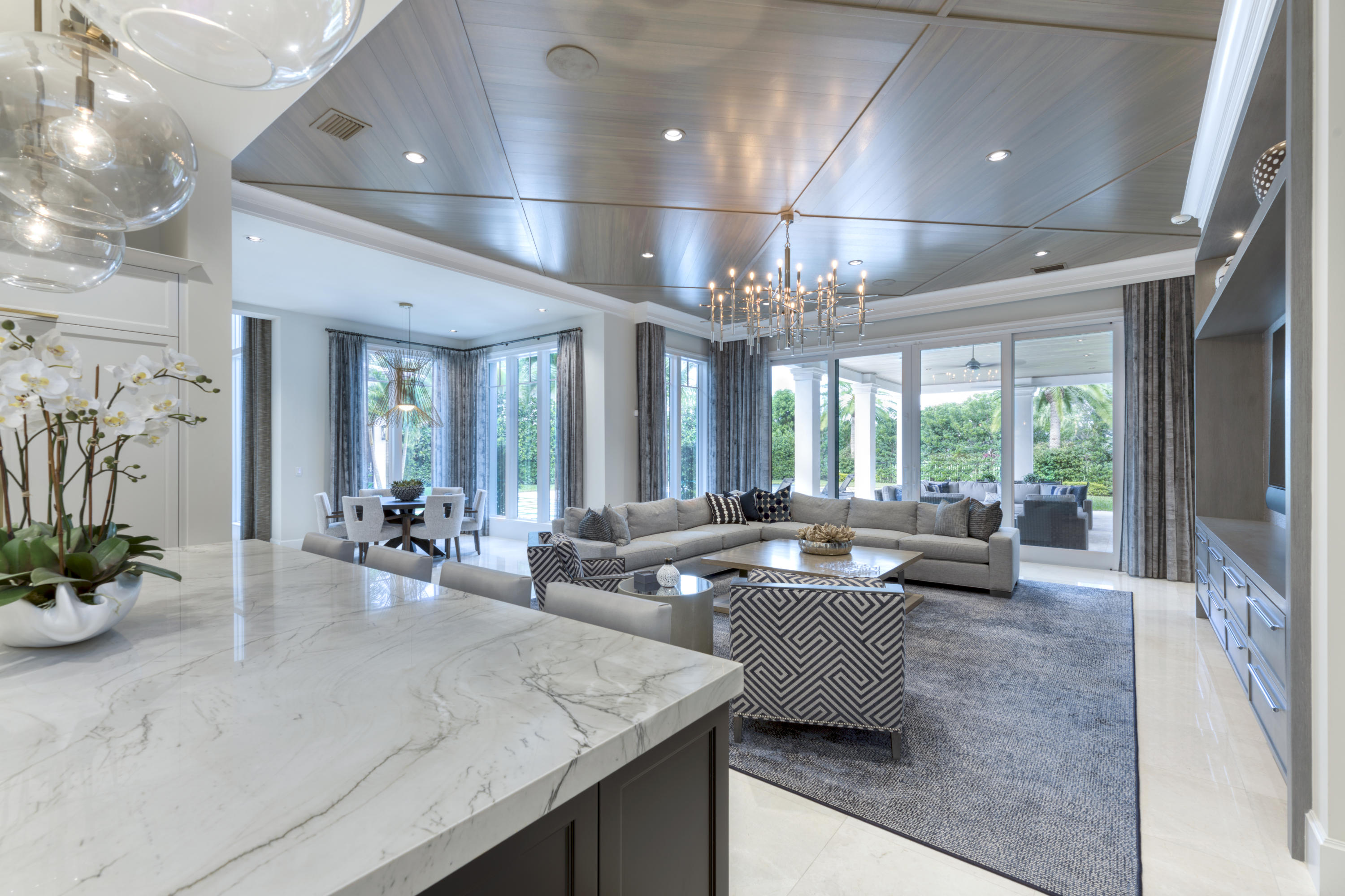 ADMIRALS COVE - Residential