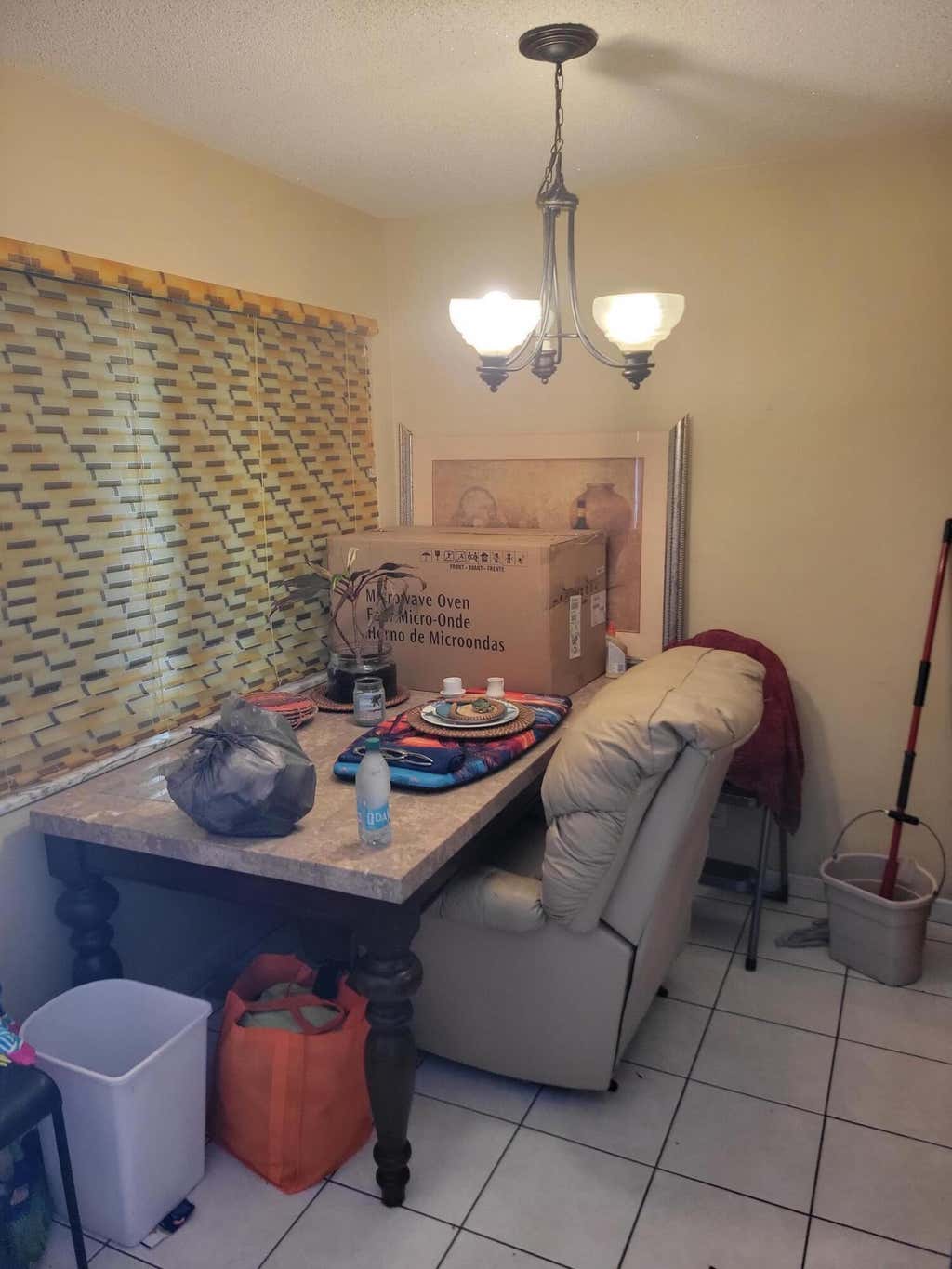 Photo of 1015 SW 11th Avenue #12k, Hallandale Beach, FL 33009 (MLS # B26040017)