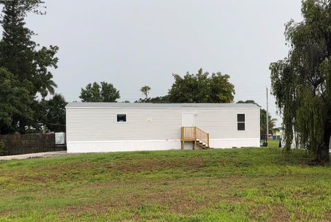 A home in Clewiston