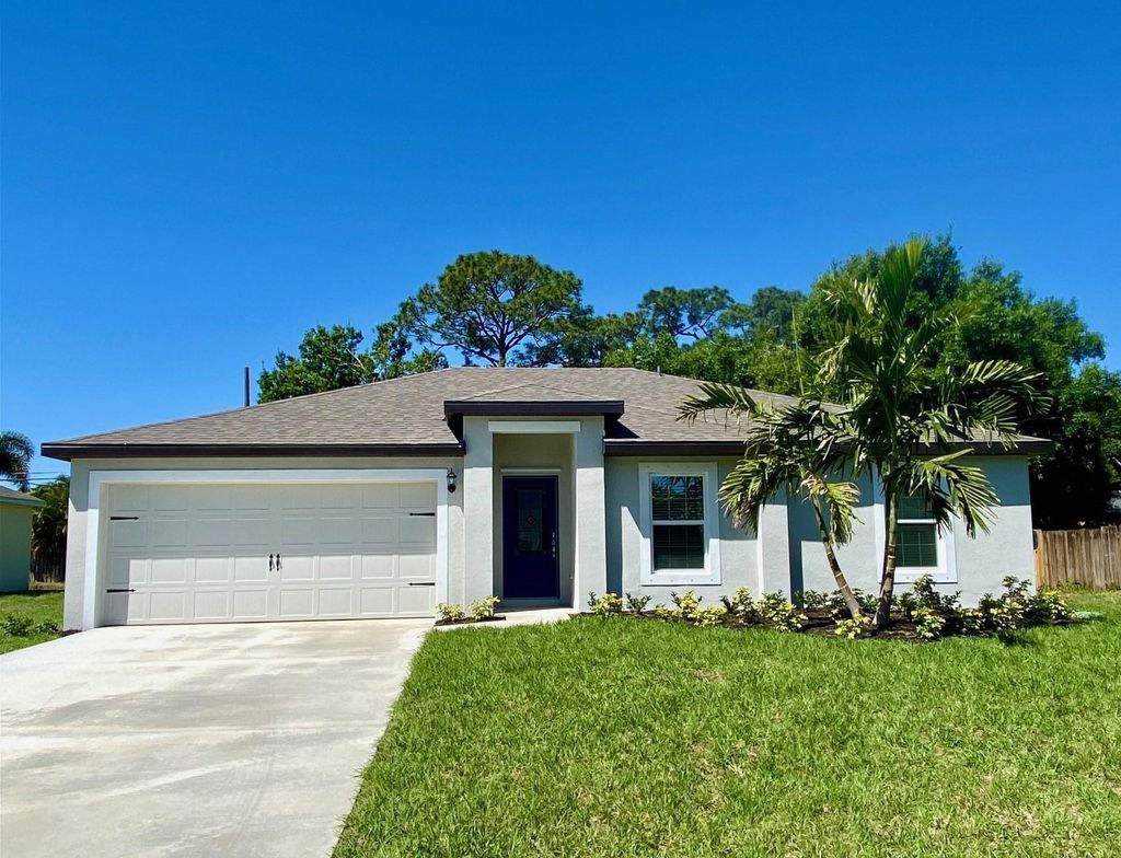 Photo of 3149 SW Aranda St, Port St Lucie, FL 34953 (MLS # F10416373)