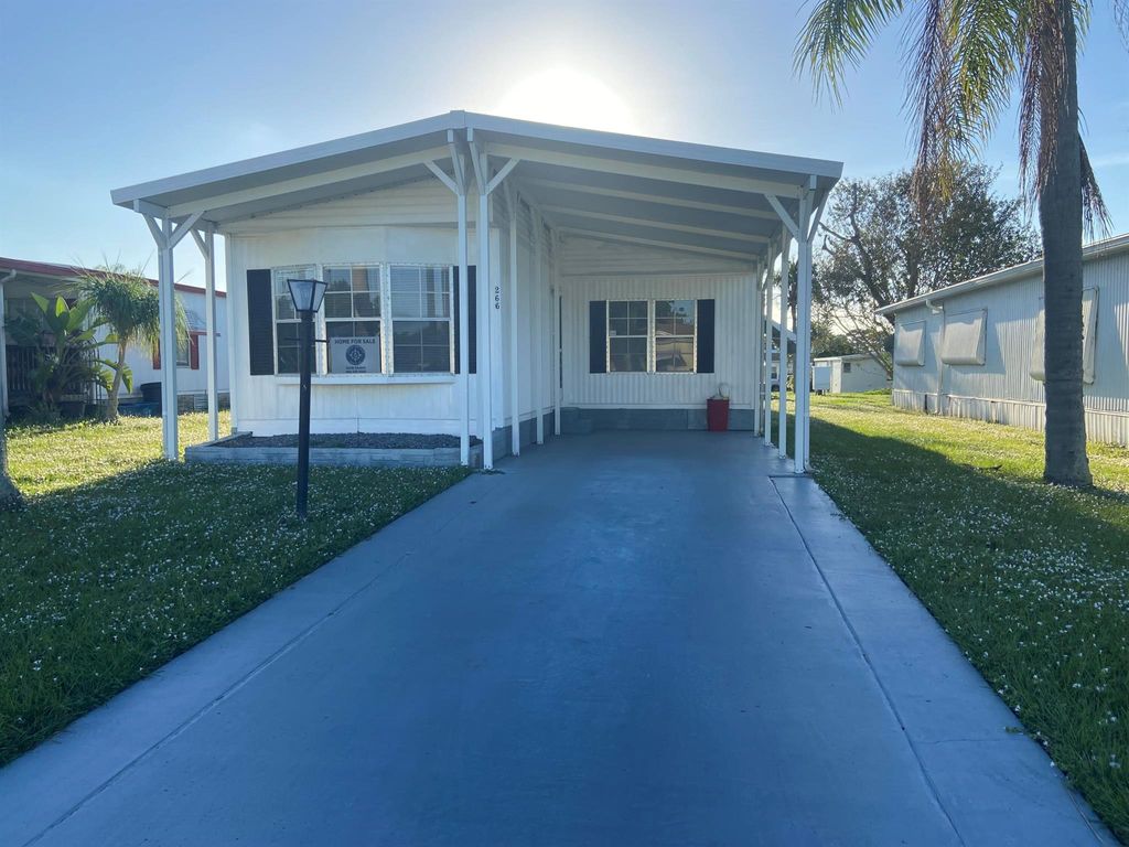 Photo of 266 Camino Del Rio, Port Saint Lucie, FL 34952 (MLS # R10940988)