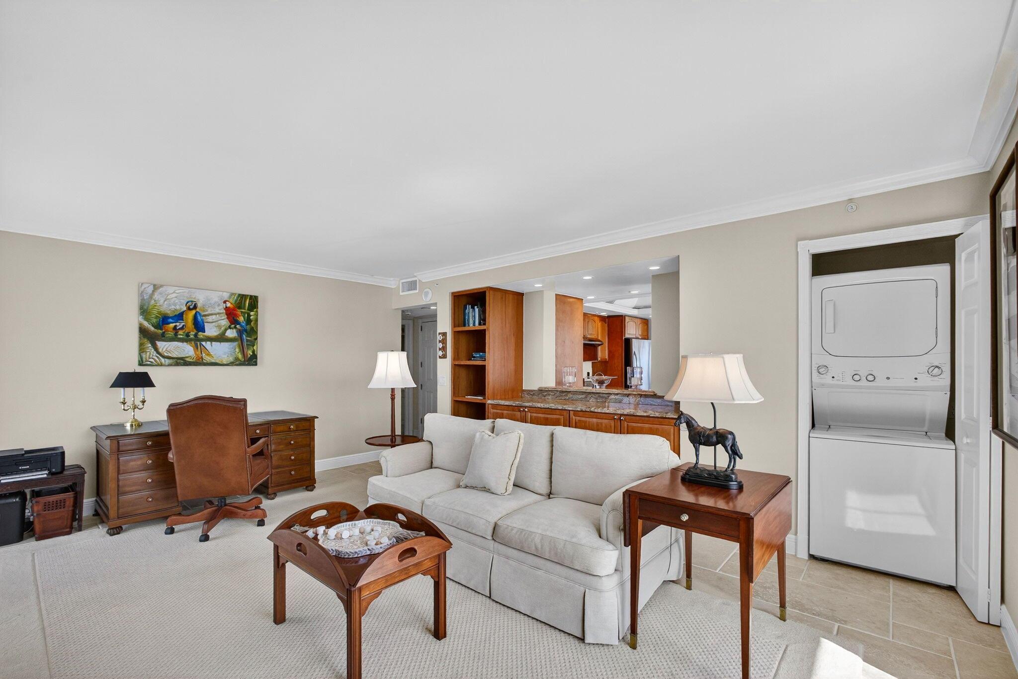 TEQUESTA TOWERS CONDO - Residential Lease