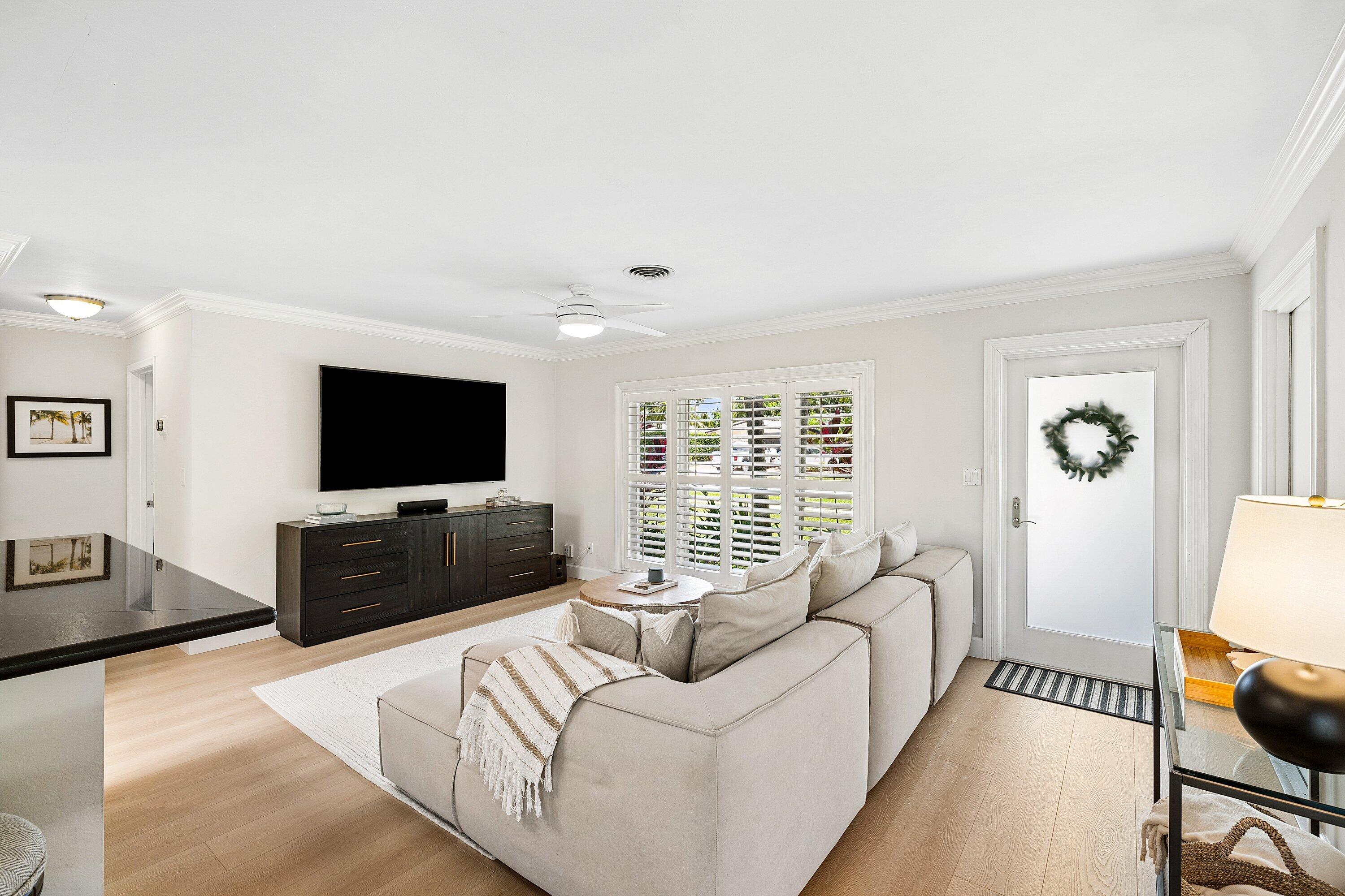 774 SW 7th Street