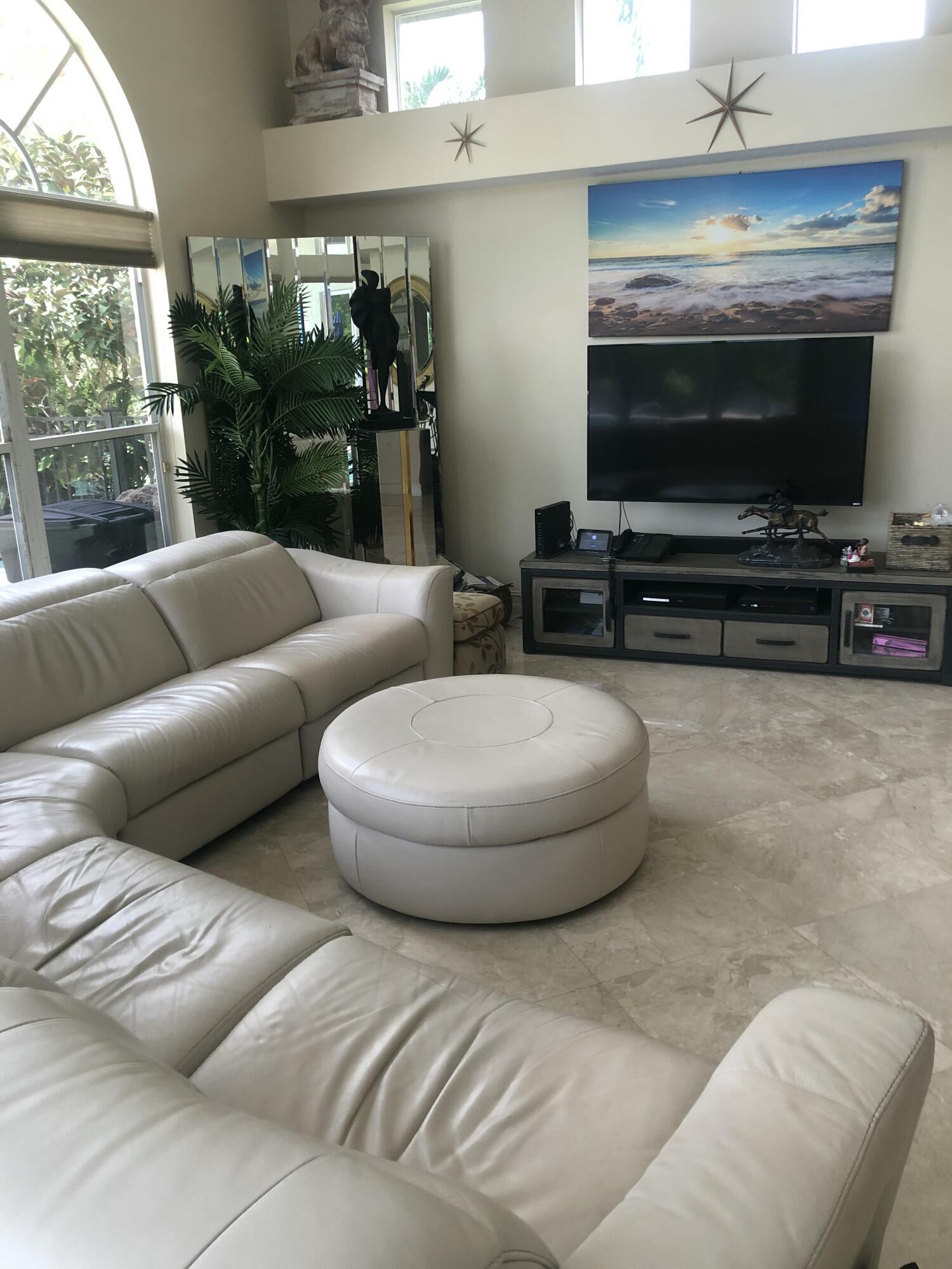 8121 Desmond Drive
