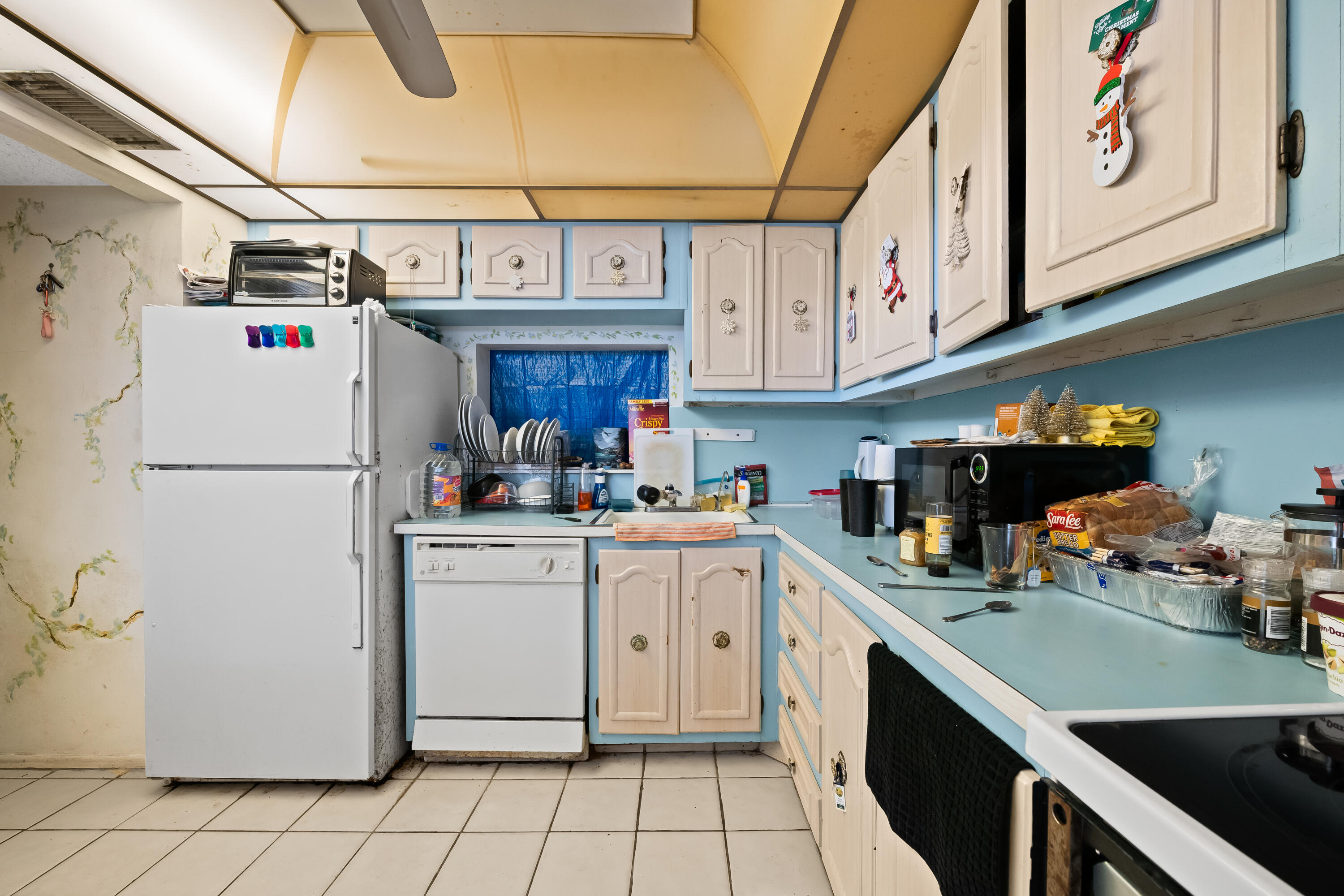 TOPAZ NORTH CONDO - Residential