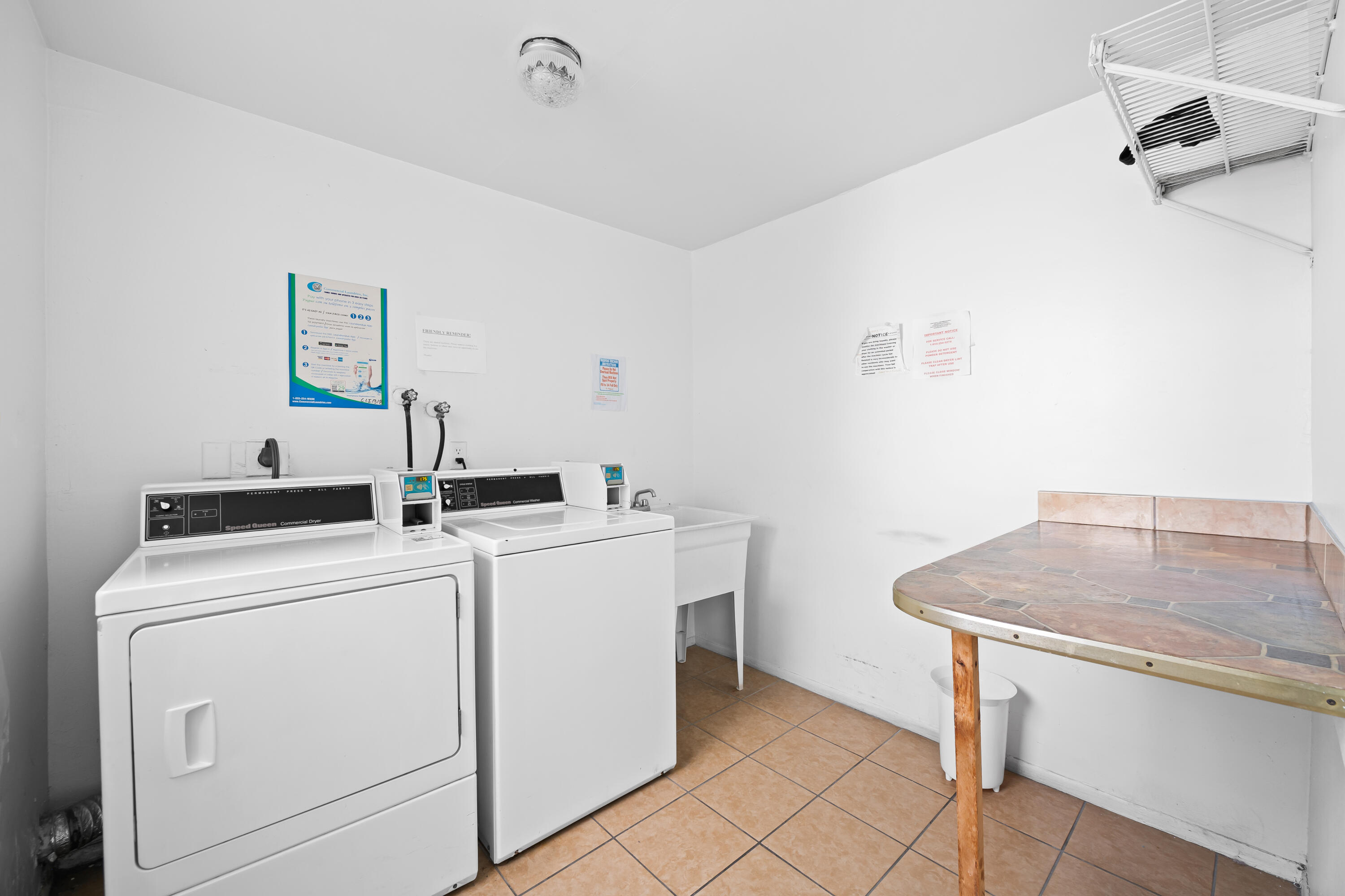 TOPAZ NORTH CONDO - Residential