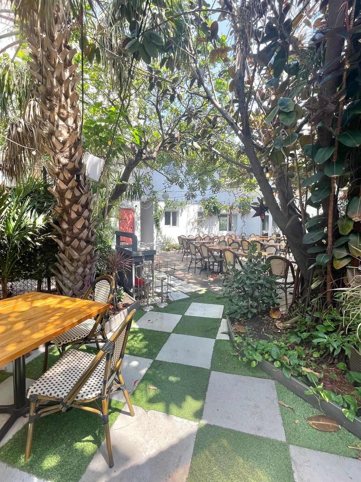 Leisure House Condo - Residential Lease