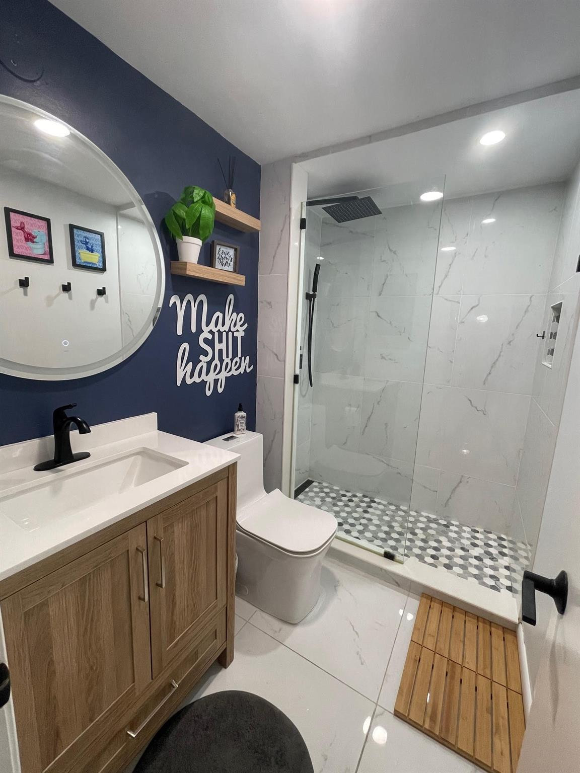 Leisure House Condo - Residential Lease