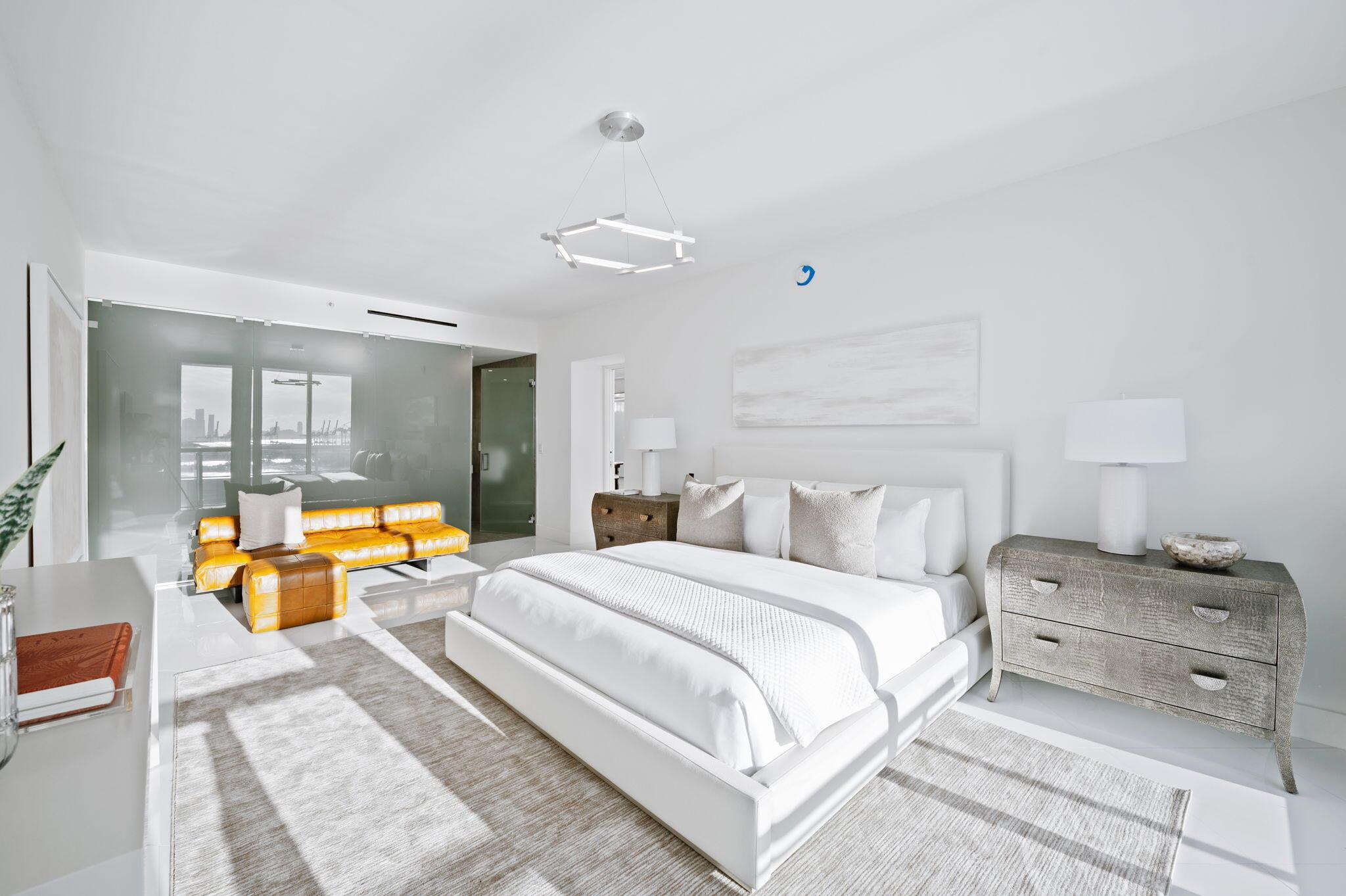 THE BENTLEY BAY CONDO - Residential