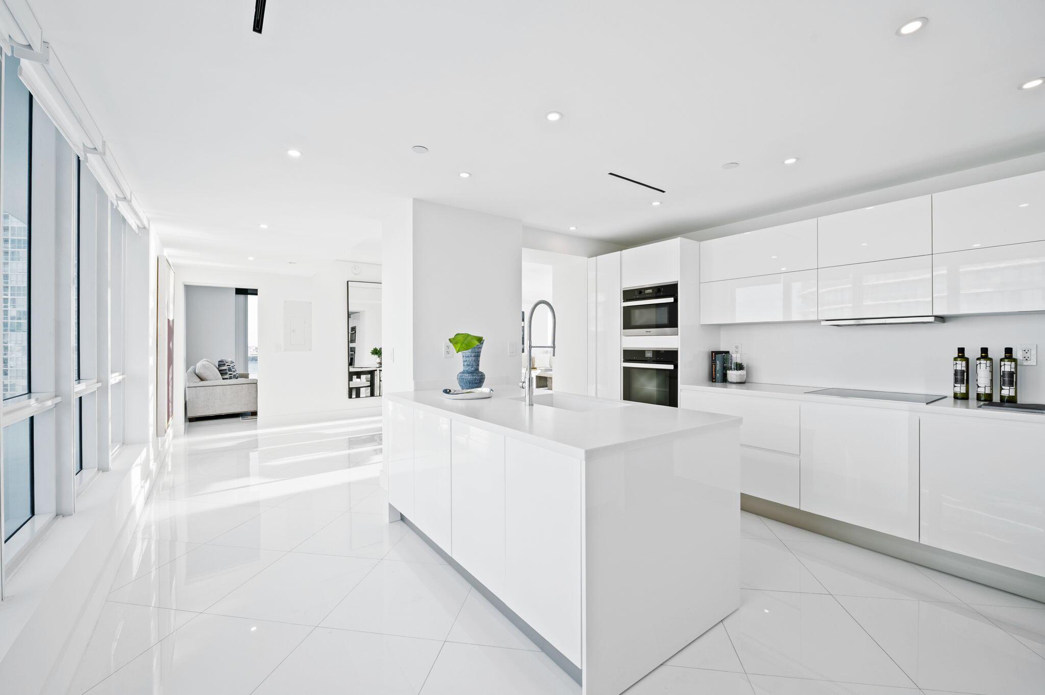 THE BENTLEY BAY CONDO - Residential