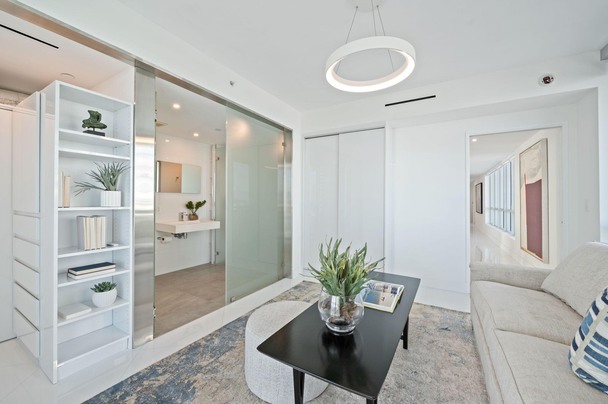 THE BENTLEY BAY CONDO - Residential