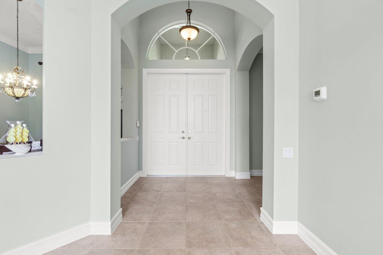 8068 Woodslanding Trail