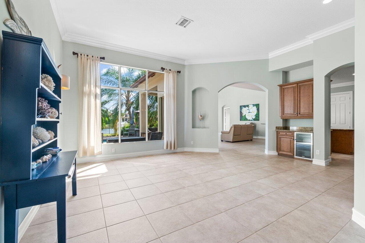8068 Woodslanding Trail