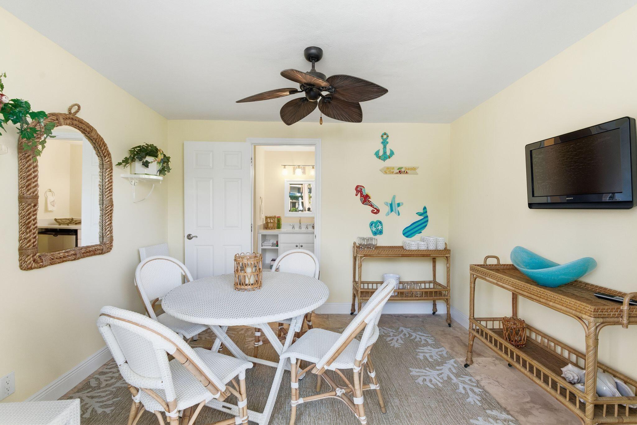 TWENTY FIVE HUNDRED SOUTH - Residential