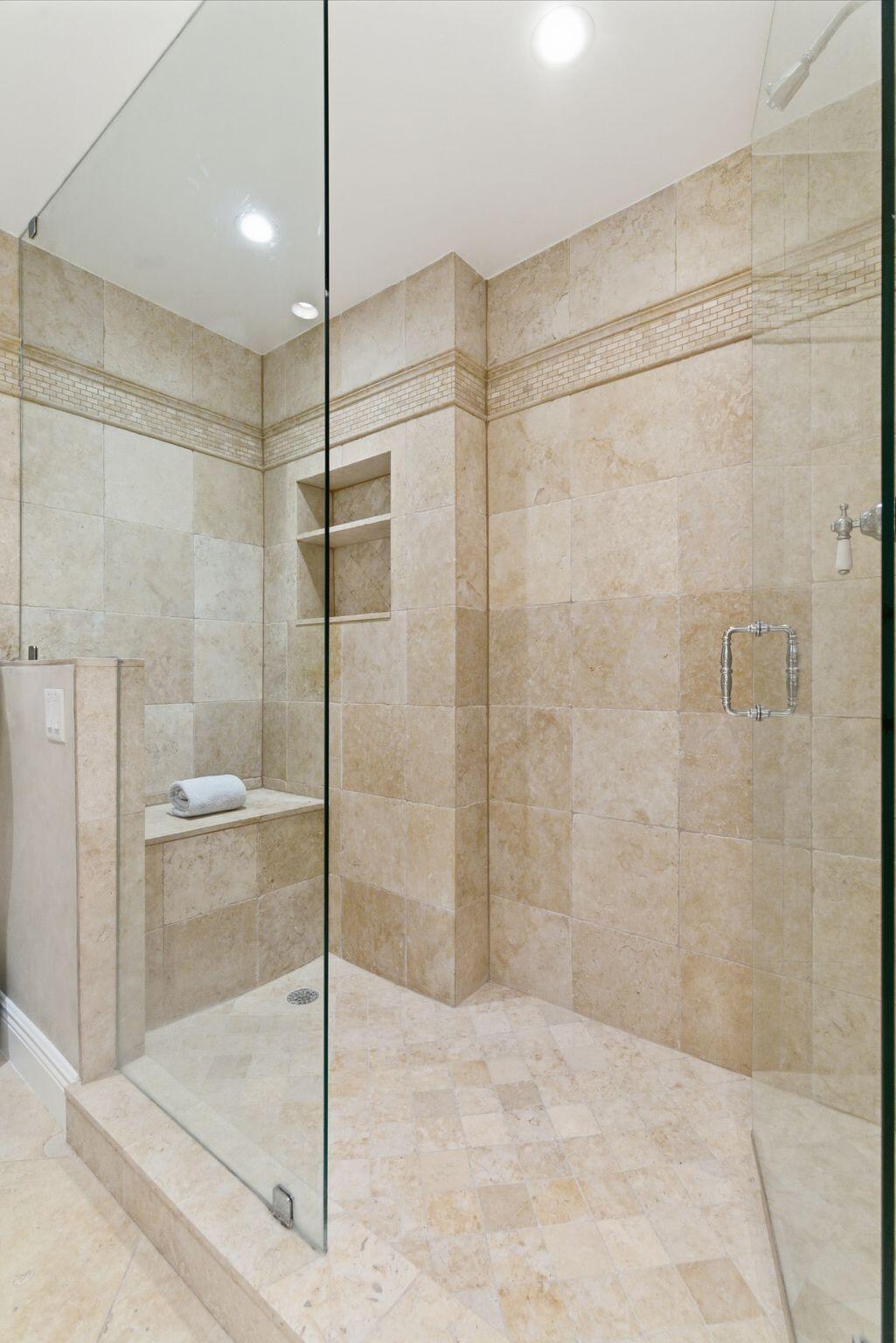 TWENTY FIVE HUNDRED SOUTH - Residential