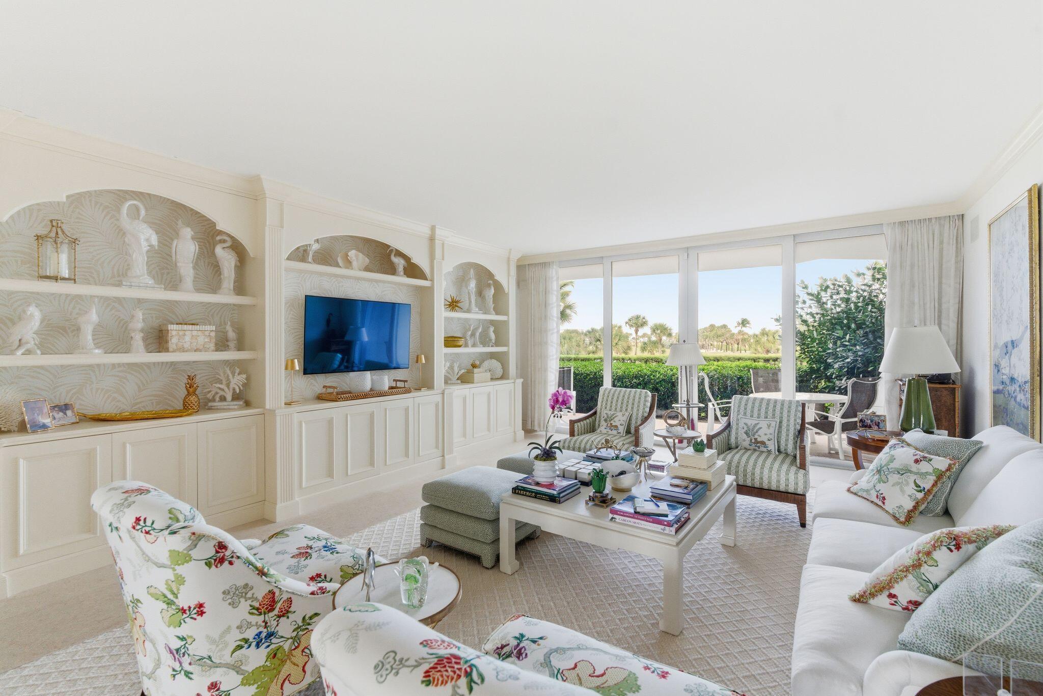 TWENTY FIVE HUNDRED SOUTH - Residential