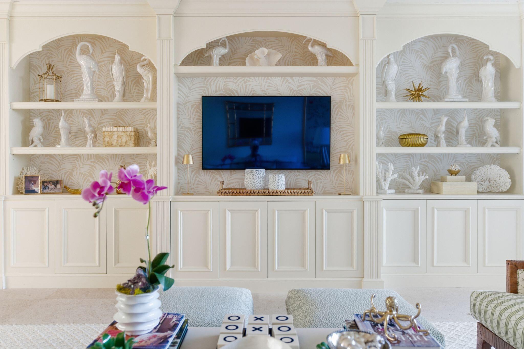 TWENTY FIVE HUNDRED SOUTH - Residential