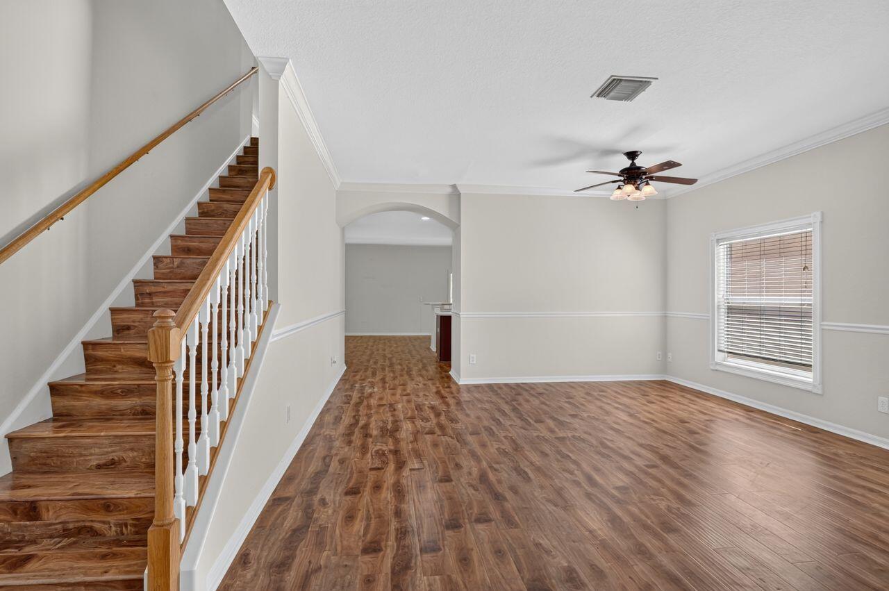 8083 SILVER BIRCH Way