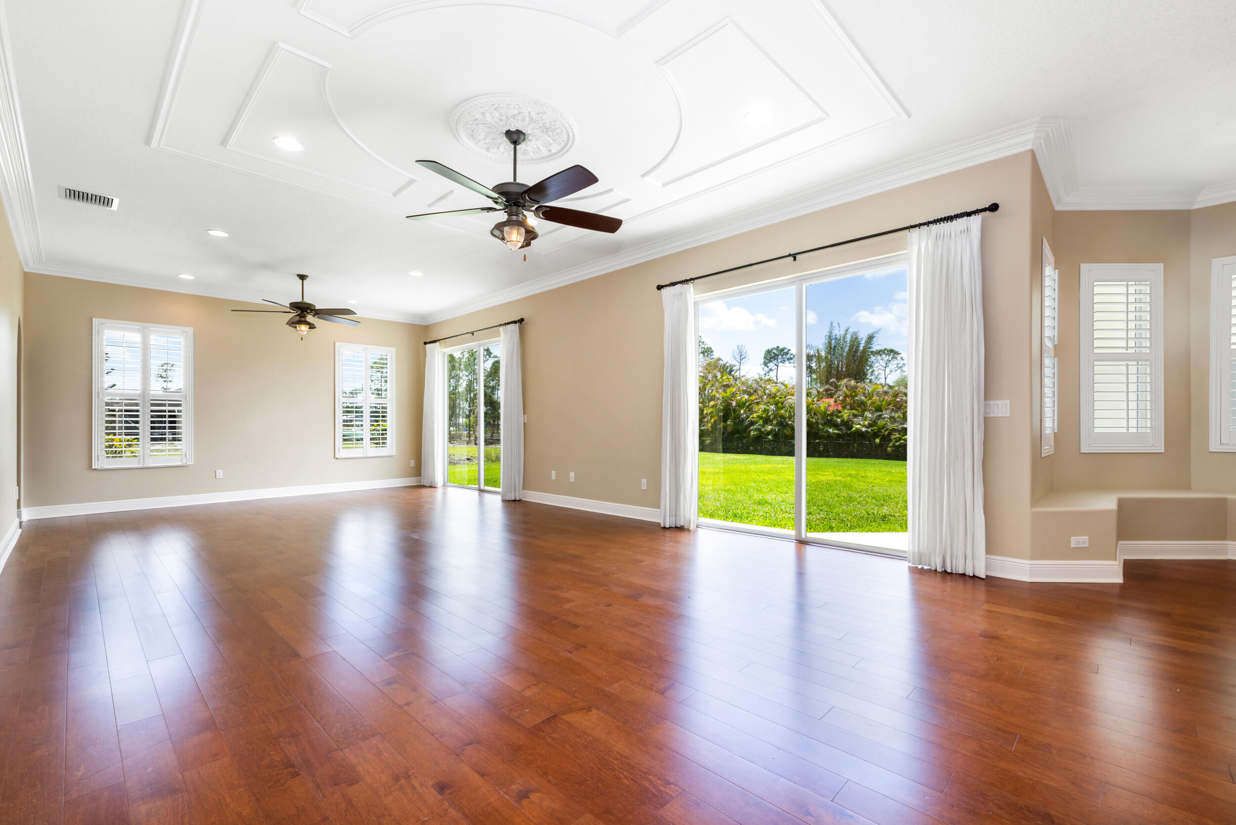 The Acreage - Residential