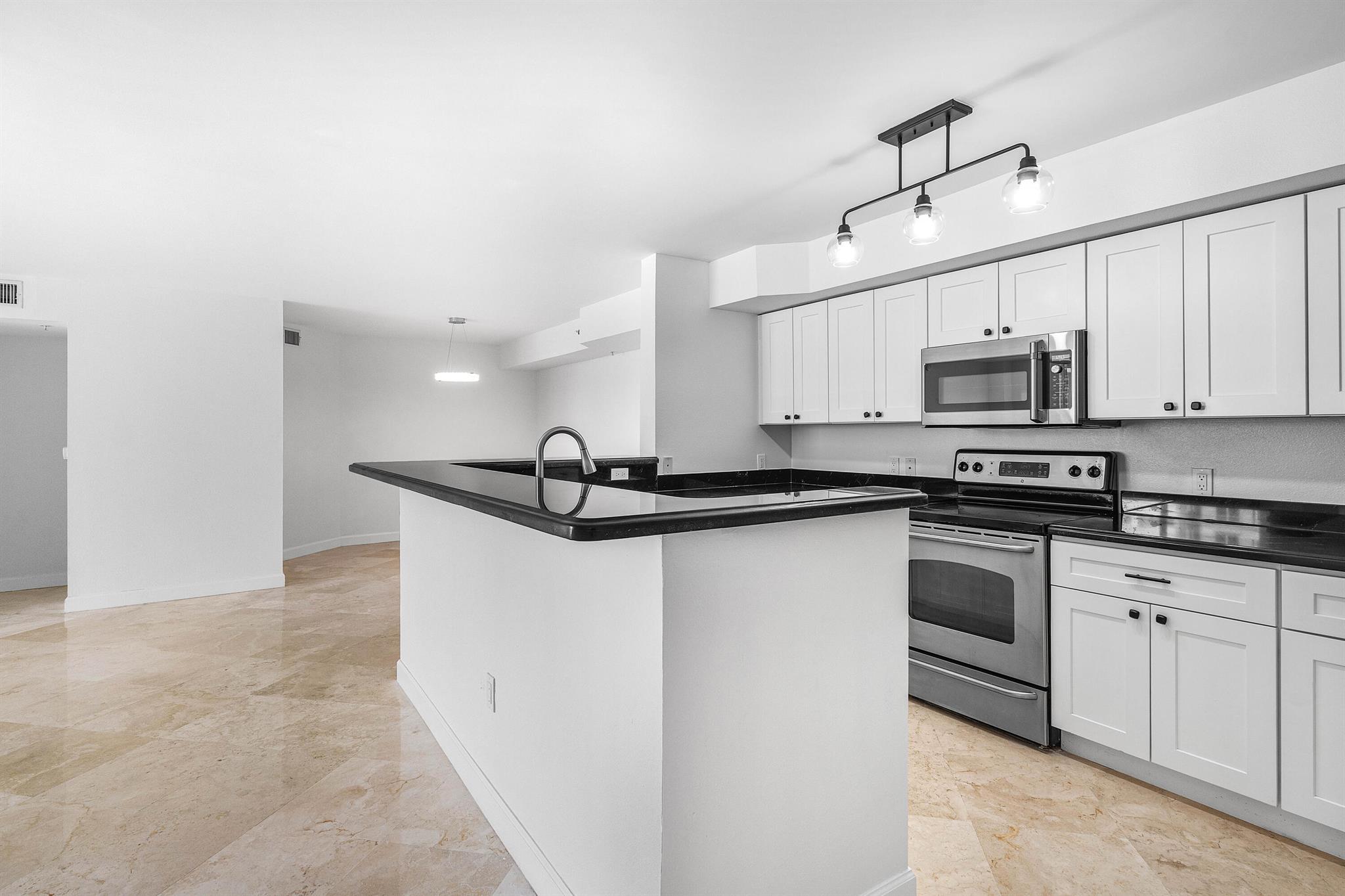 3594 S Ocean Boulevard 703