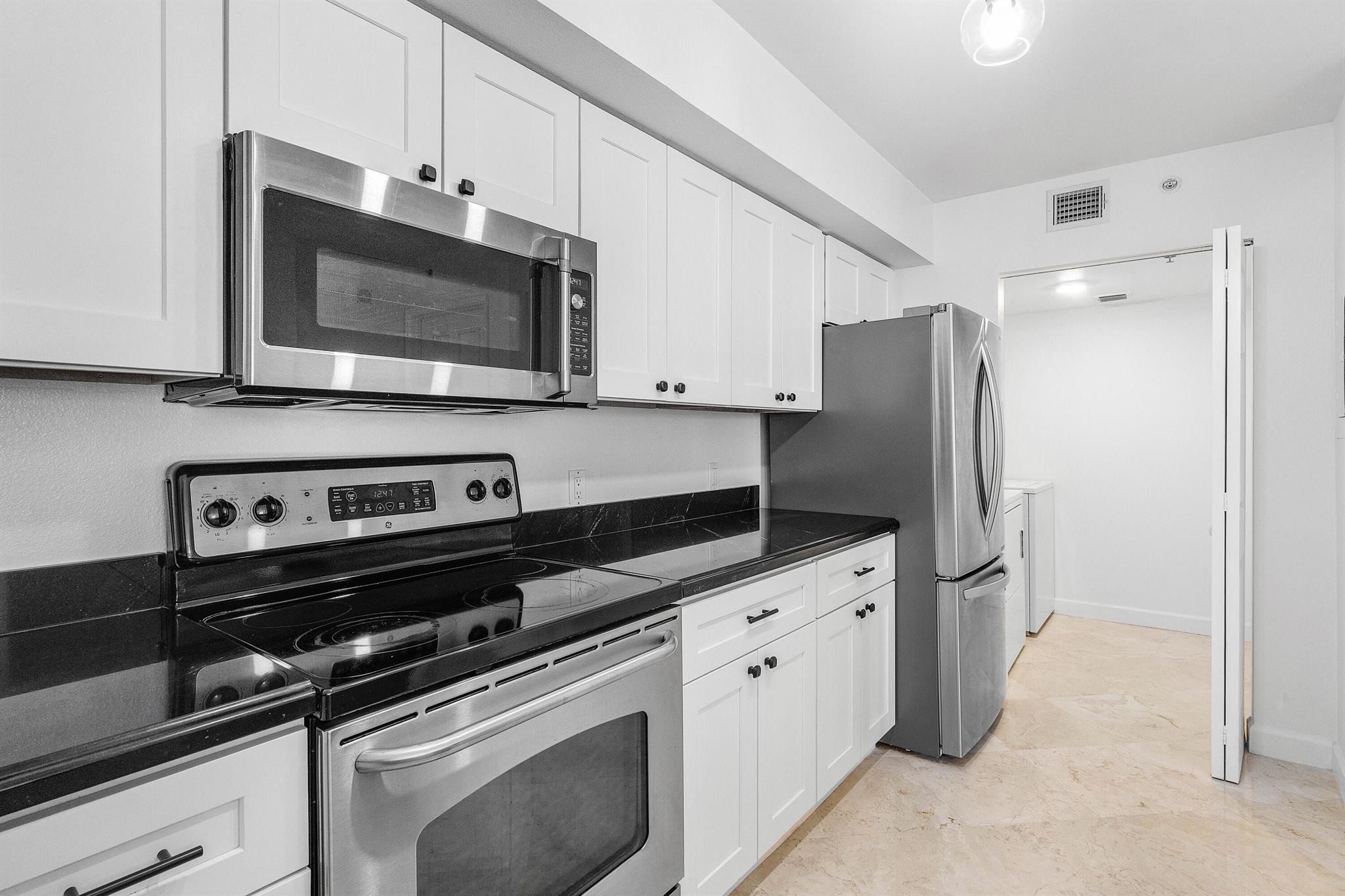 3594 S Ocean Boulevard 703